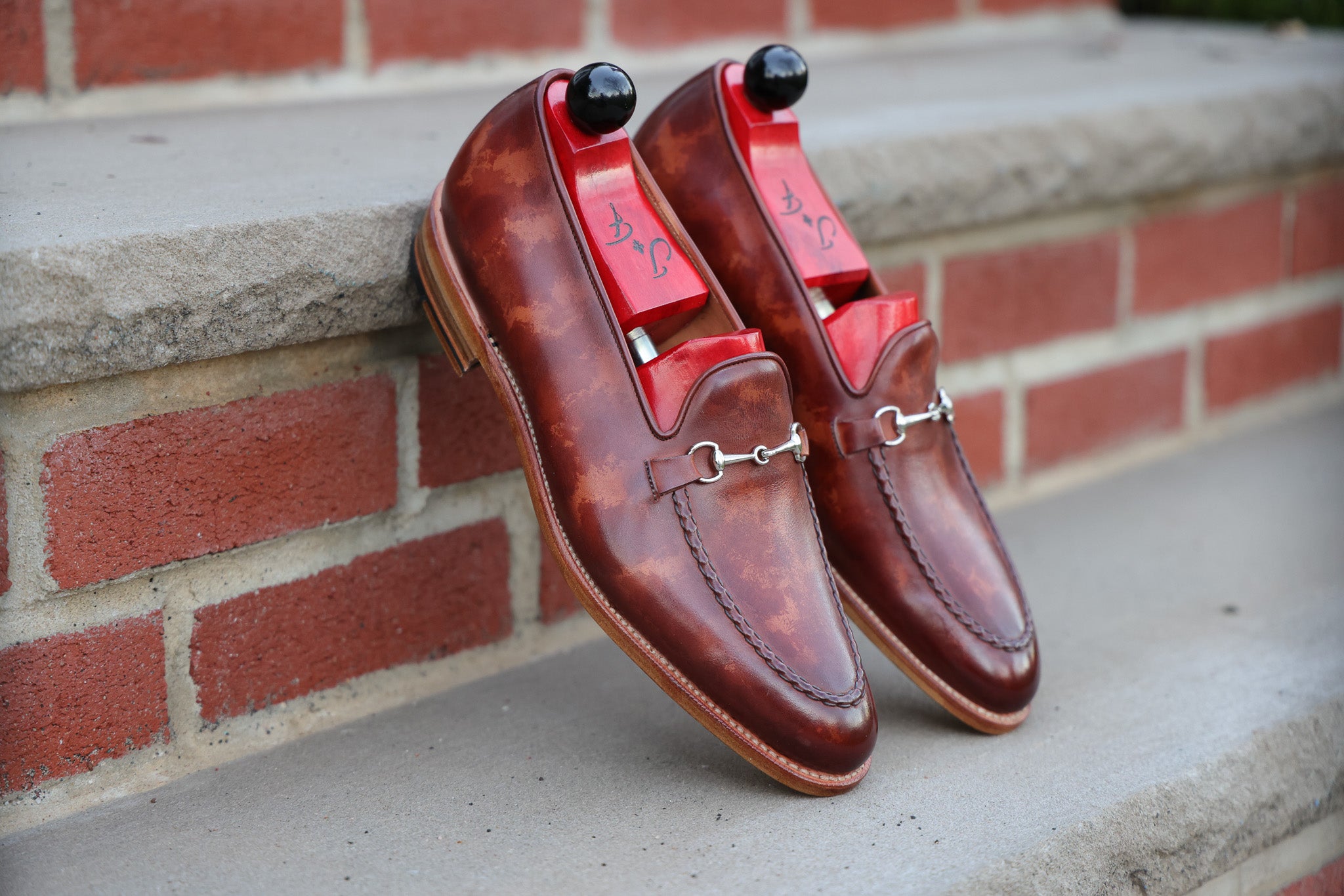 Pike - Gold Marble Patina - CLEARANCE