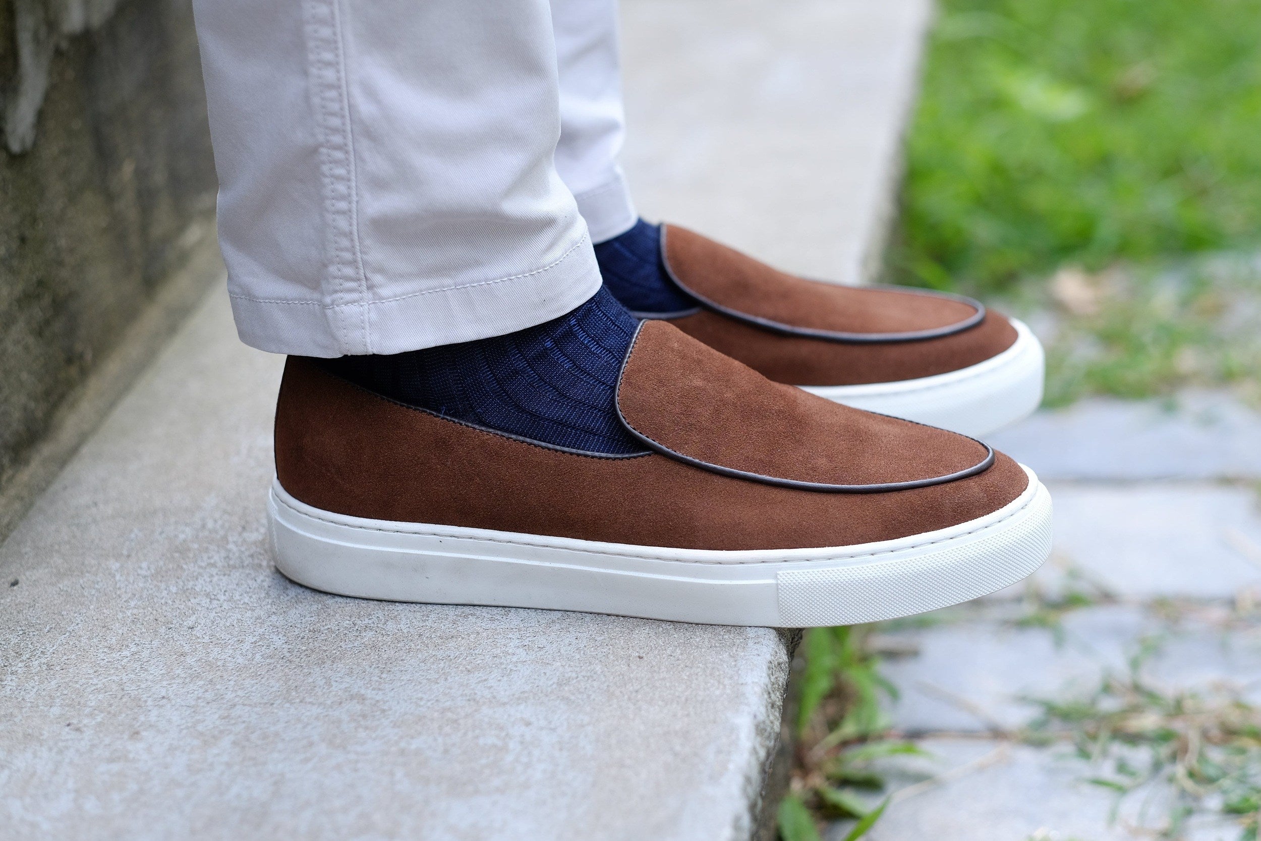 Ellensburg - Brown Suede / Brown Calf Piping