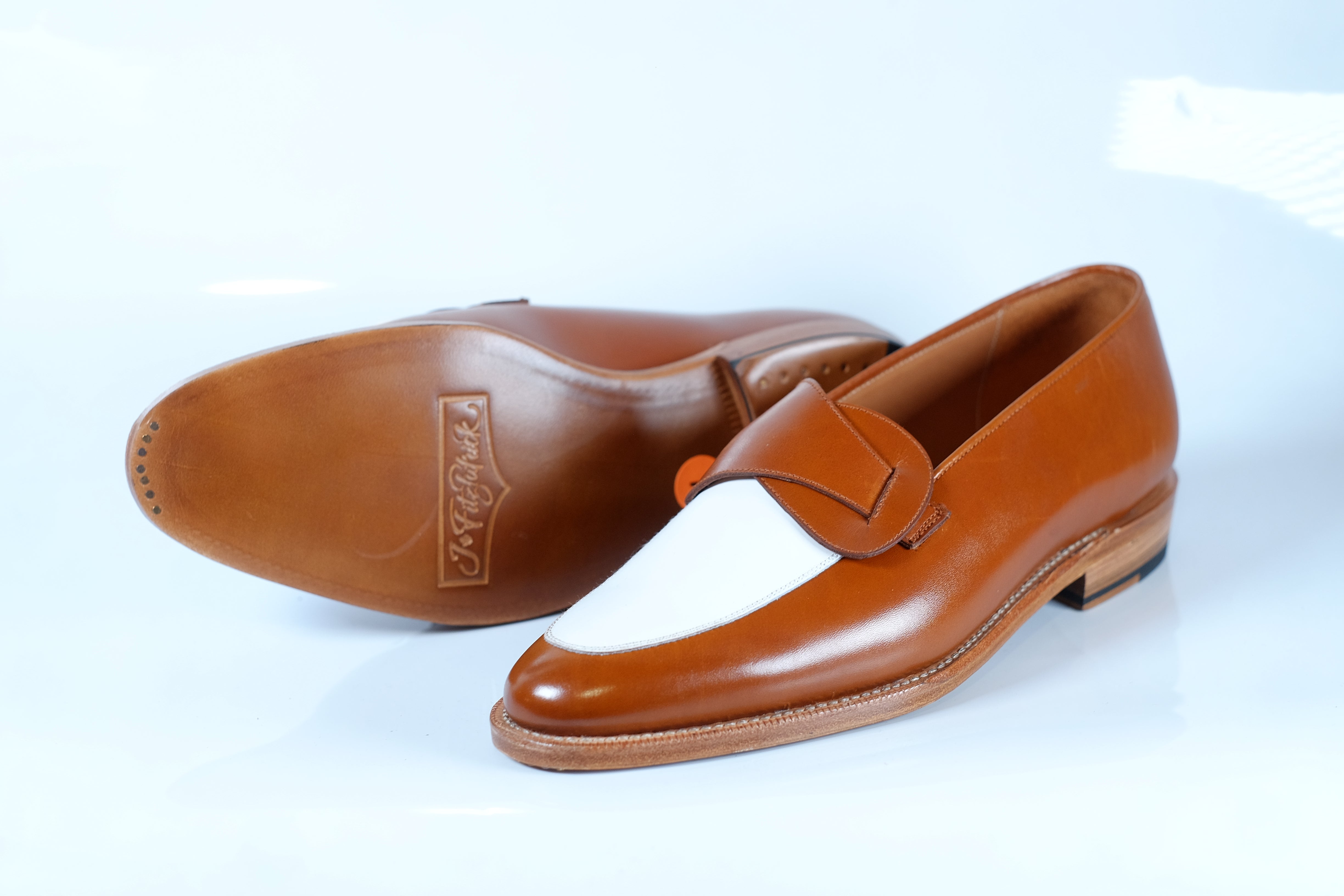 Meridian - Maple Calf / White Calf - SAMPLE - Grade 1