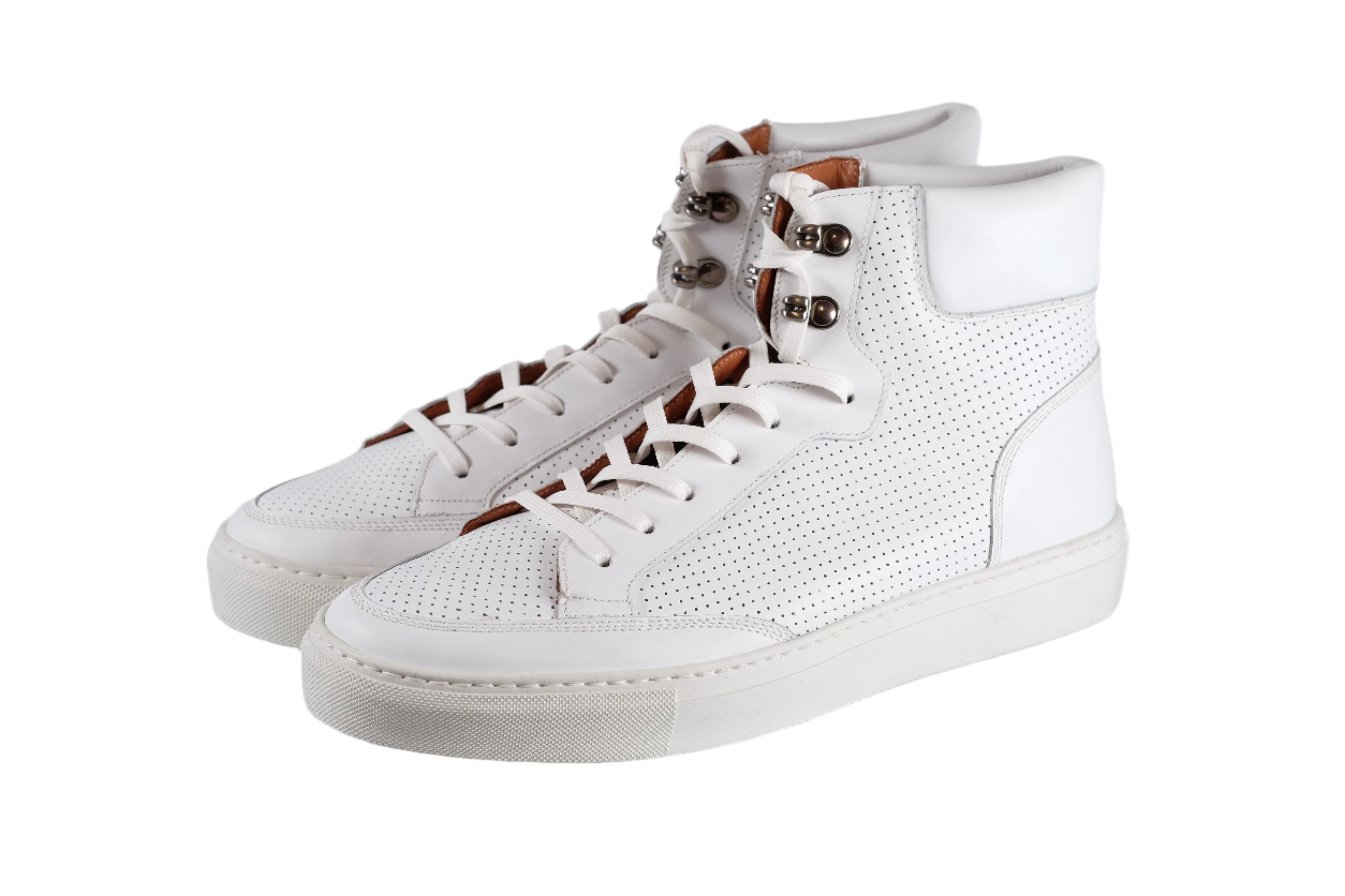 Richland - White Perforated Calf - CLEARANCE - Grade 1