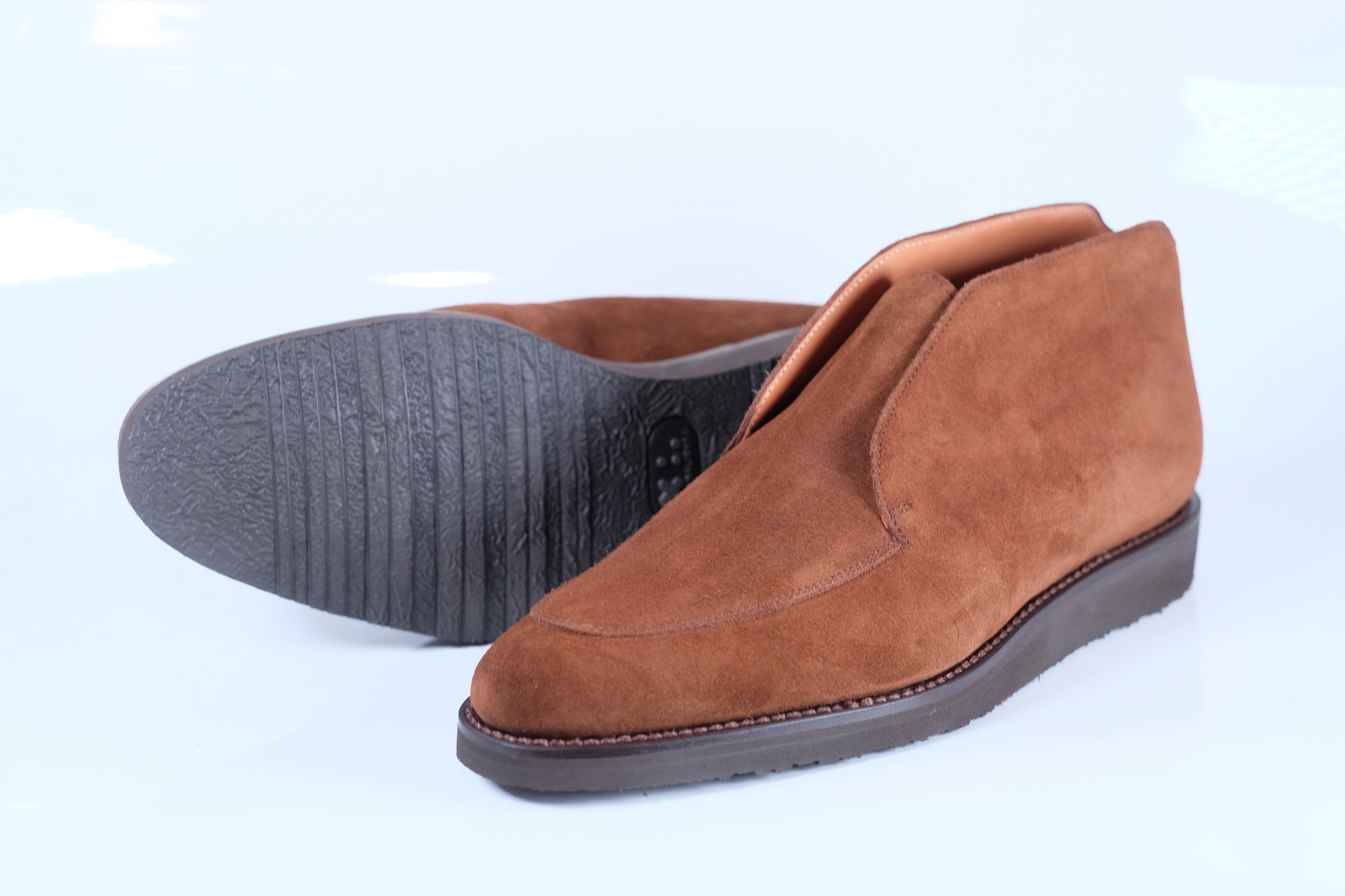 Seattle - Tobacco Suede - CLEARANCE - Grade 1