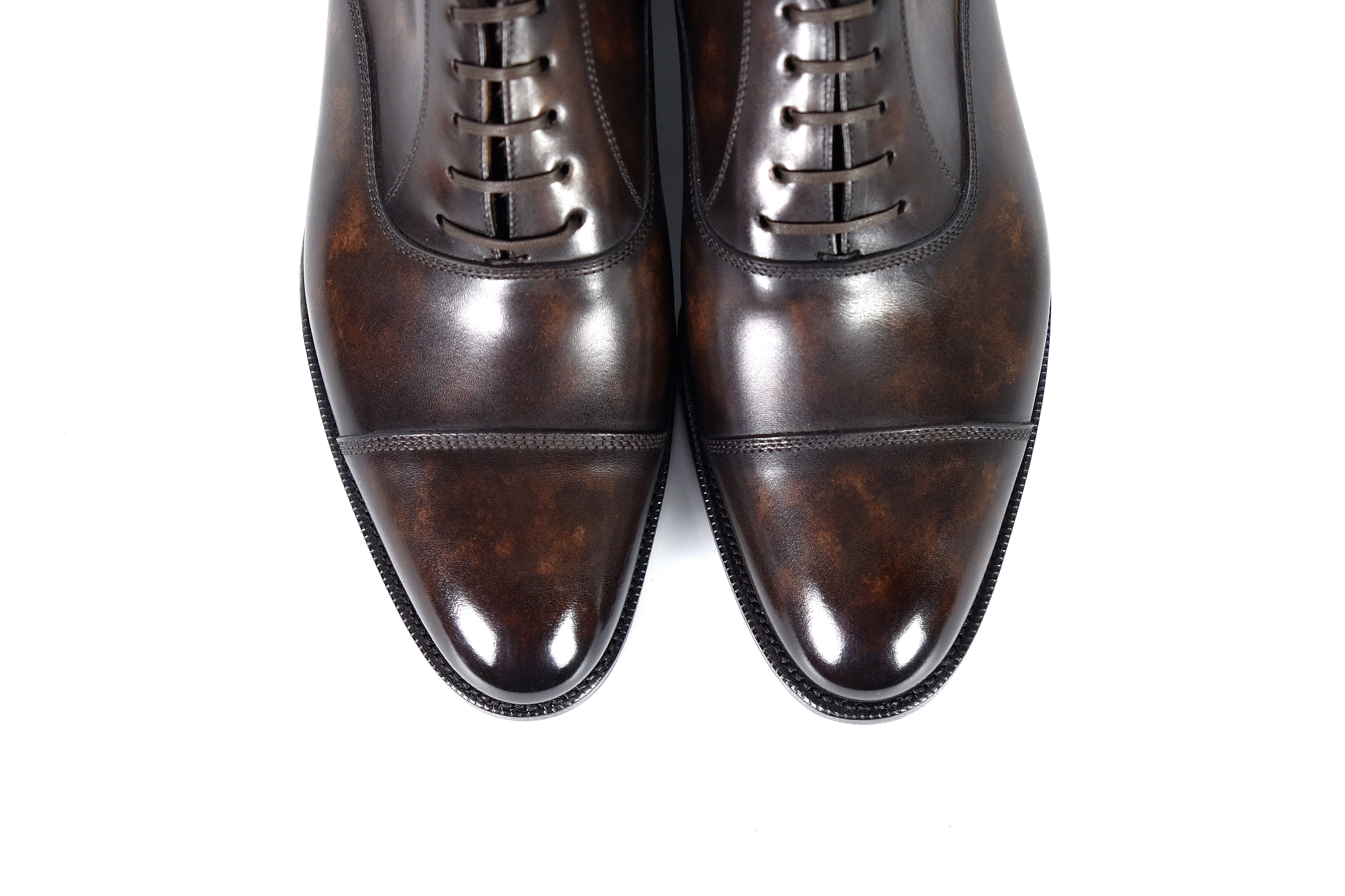 Magnolia - Dark Brown Marble Patina