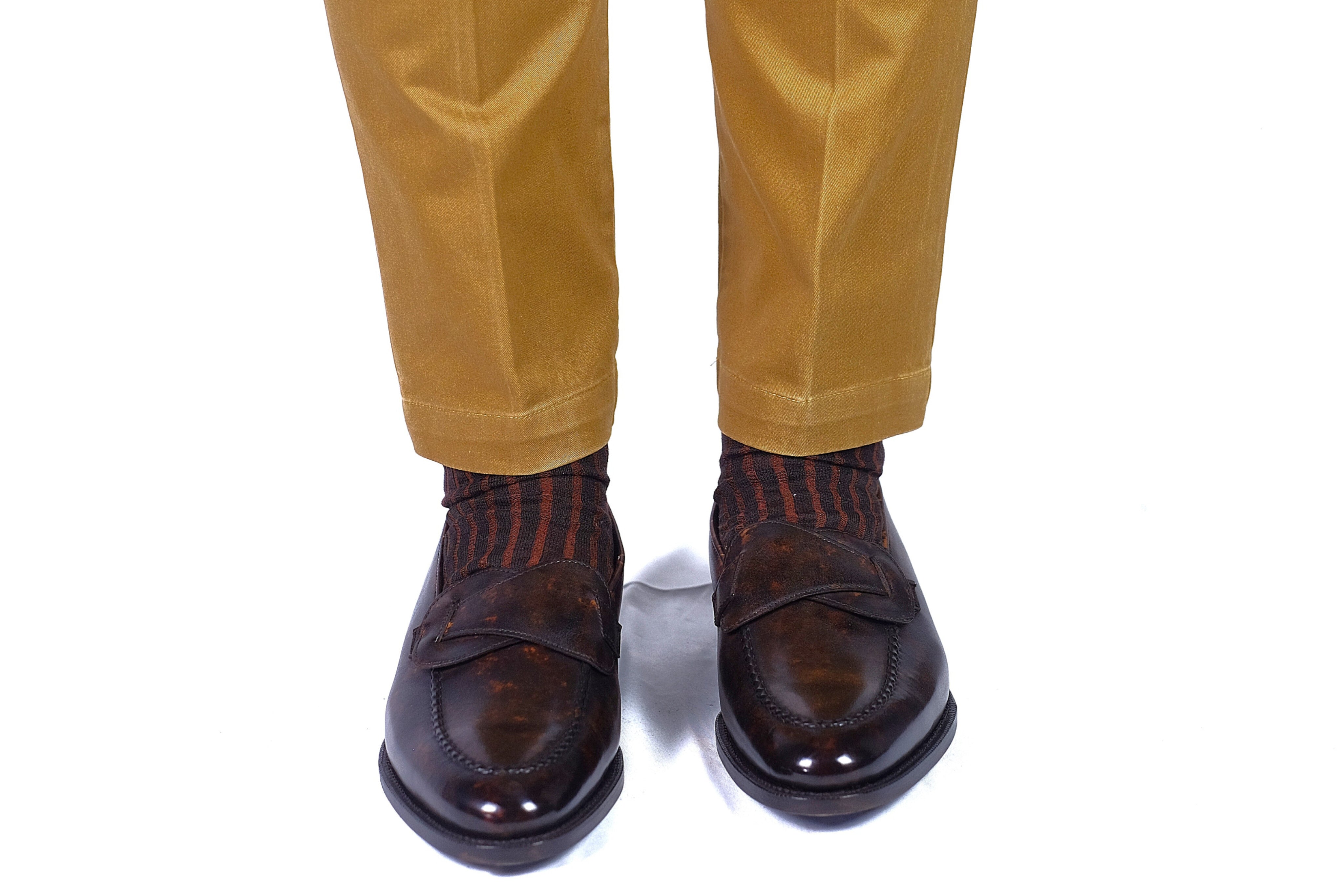 Hawthorne - Dark Brown Marble Patina - PRE ORDER