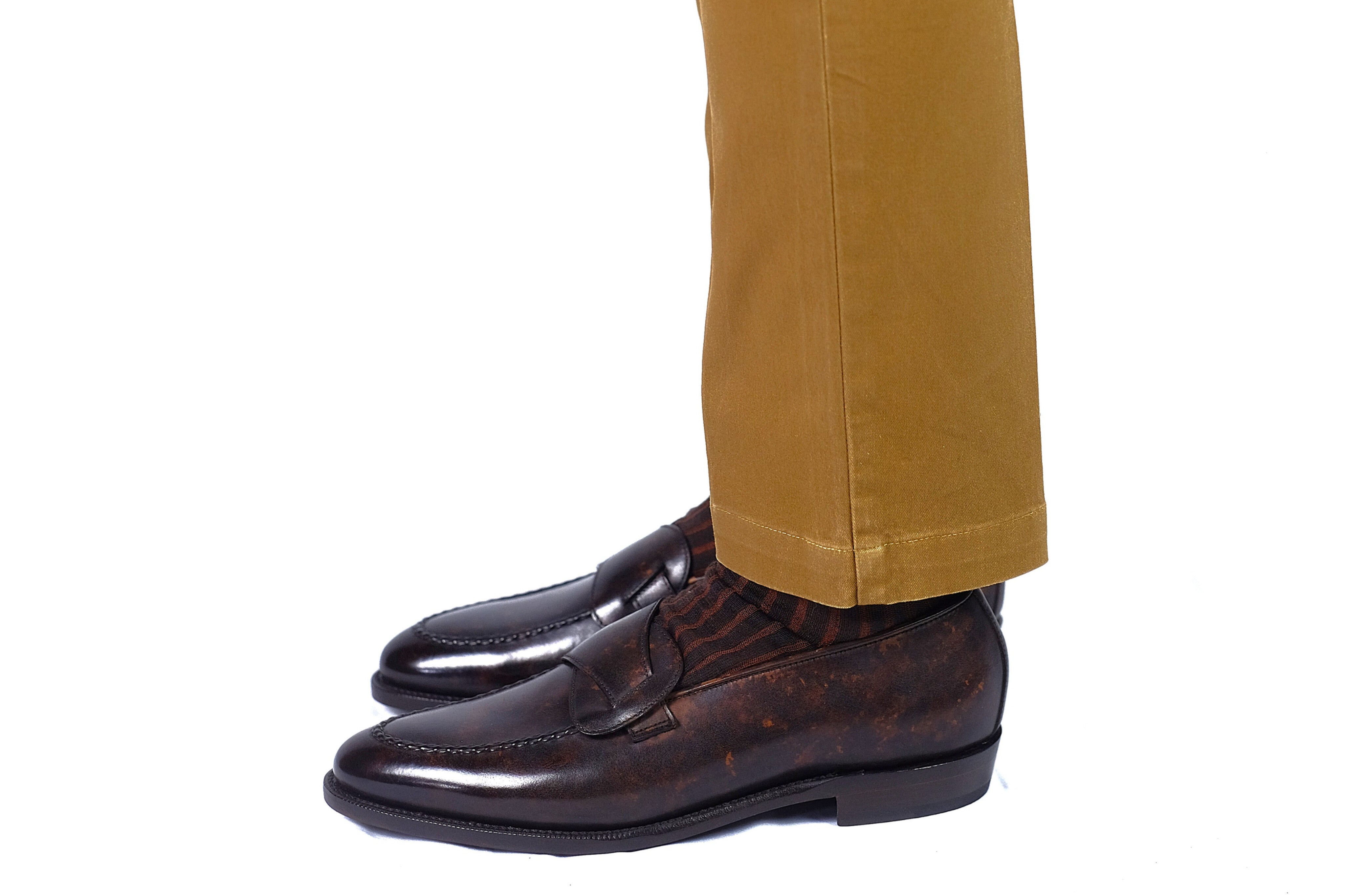 Hawthorne - Dark Brown Marble Patina - PRE ORDER