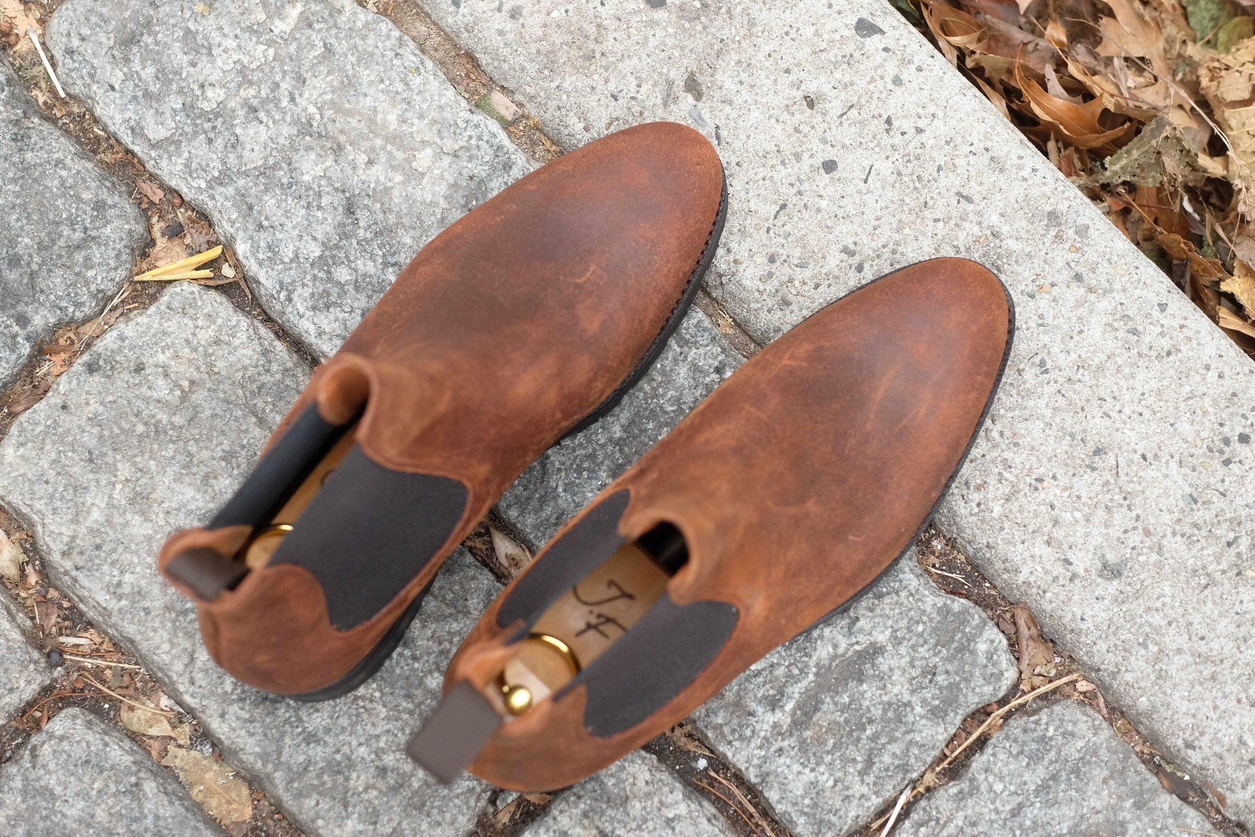 Alki - Brown Waxy Commander-Chelsea Boots-J.FitzPatrick Footwear