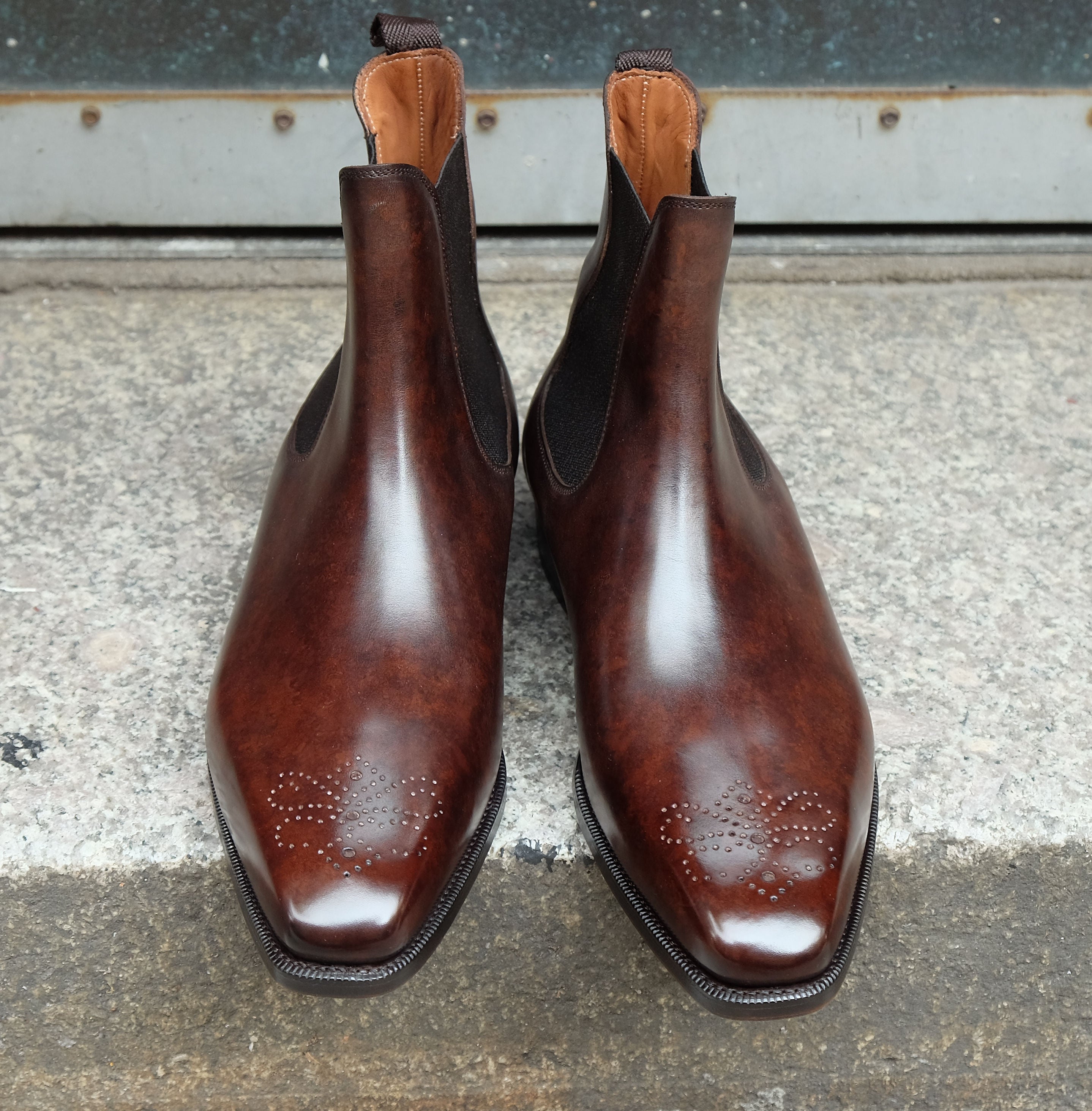 Highland - MTO - Dark Brown Marble Patina - MGF Last - Single Leather Sole-Made To Order Chelsea Boot Medallion-J.FitzPatrick Footwear