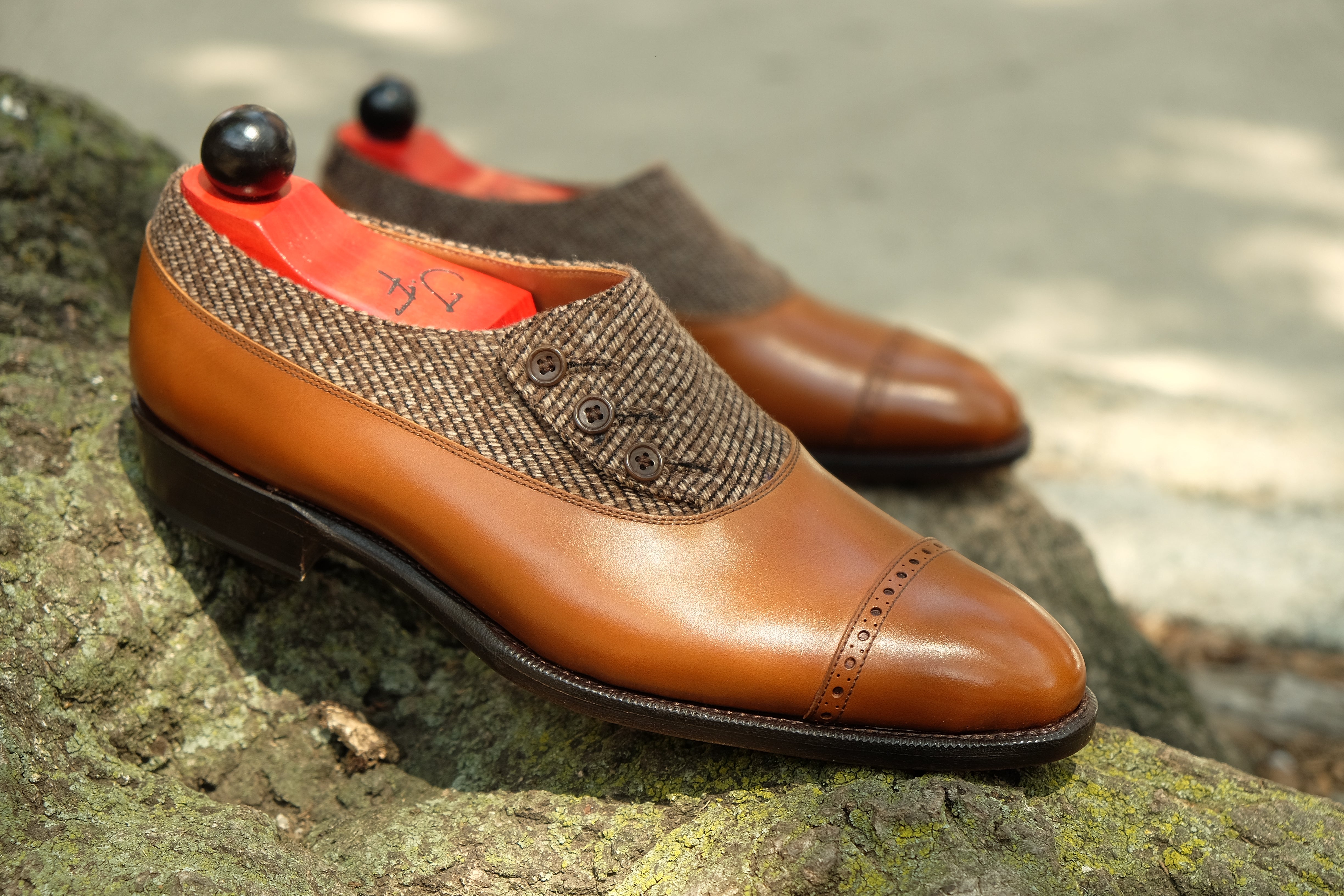 Kingston - MTO - Caramel Calf Calf / Brown Poulsbo - NGT Last - Single Leather Sole-Made To Order Button Shoe Plain Toe-J.FitzPatrick Footwear