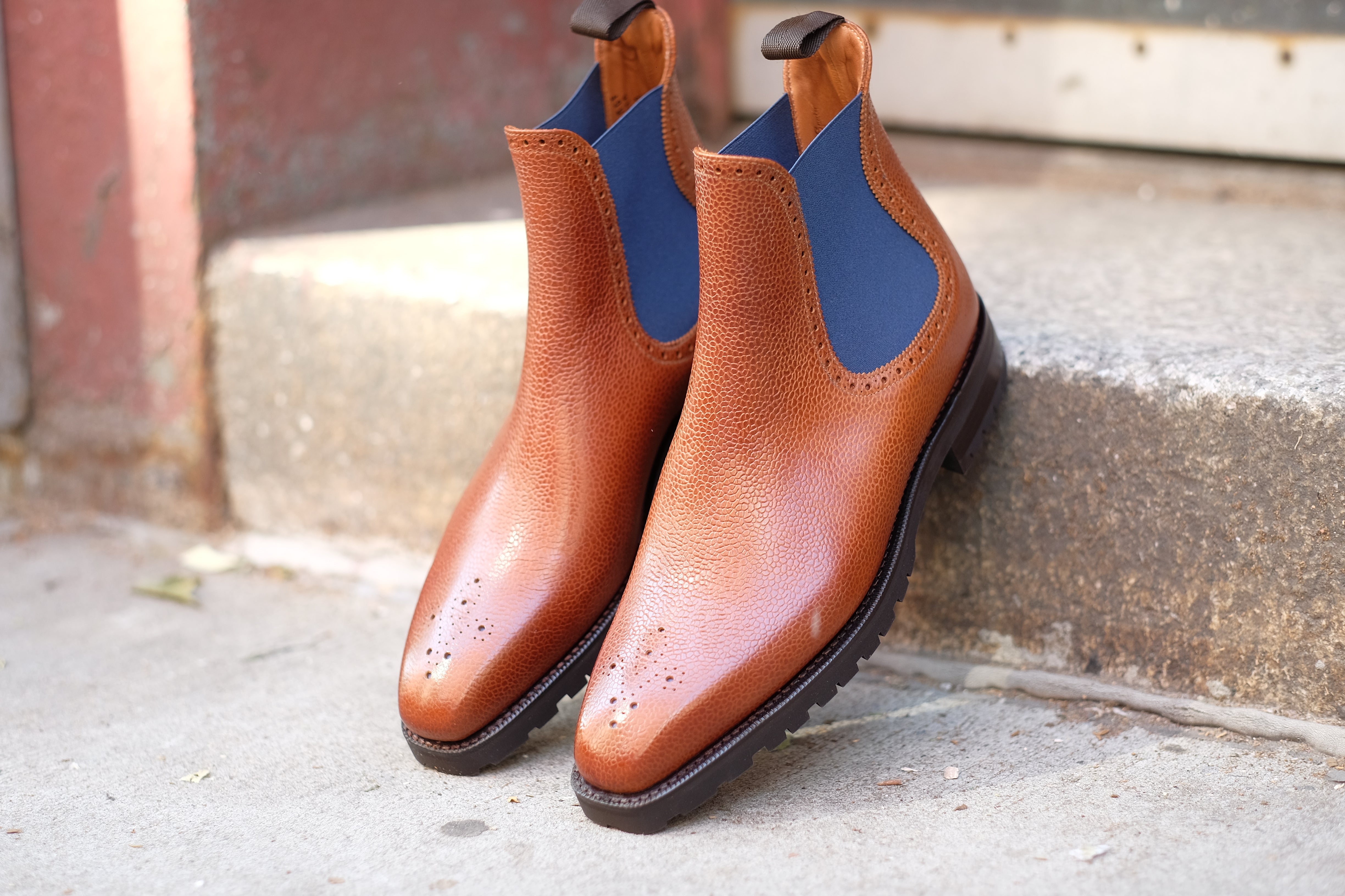 Pasco - MTO - Tan Grain / Blue Gore - MGF Last - Commando Sole-Made To Order Chelsea Boot Medallion-J.FitzPatrick Footwear