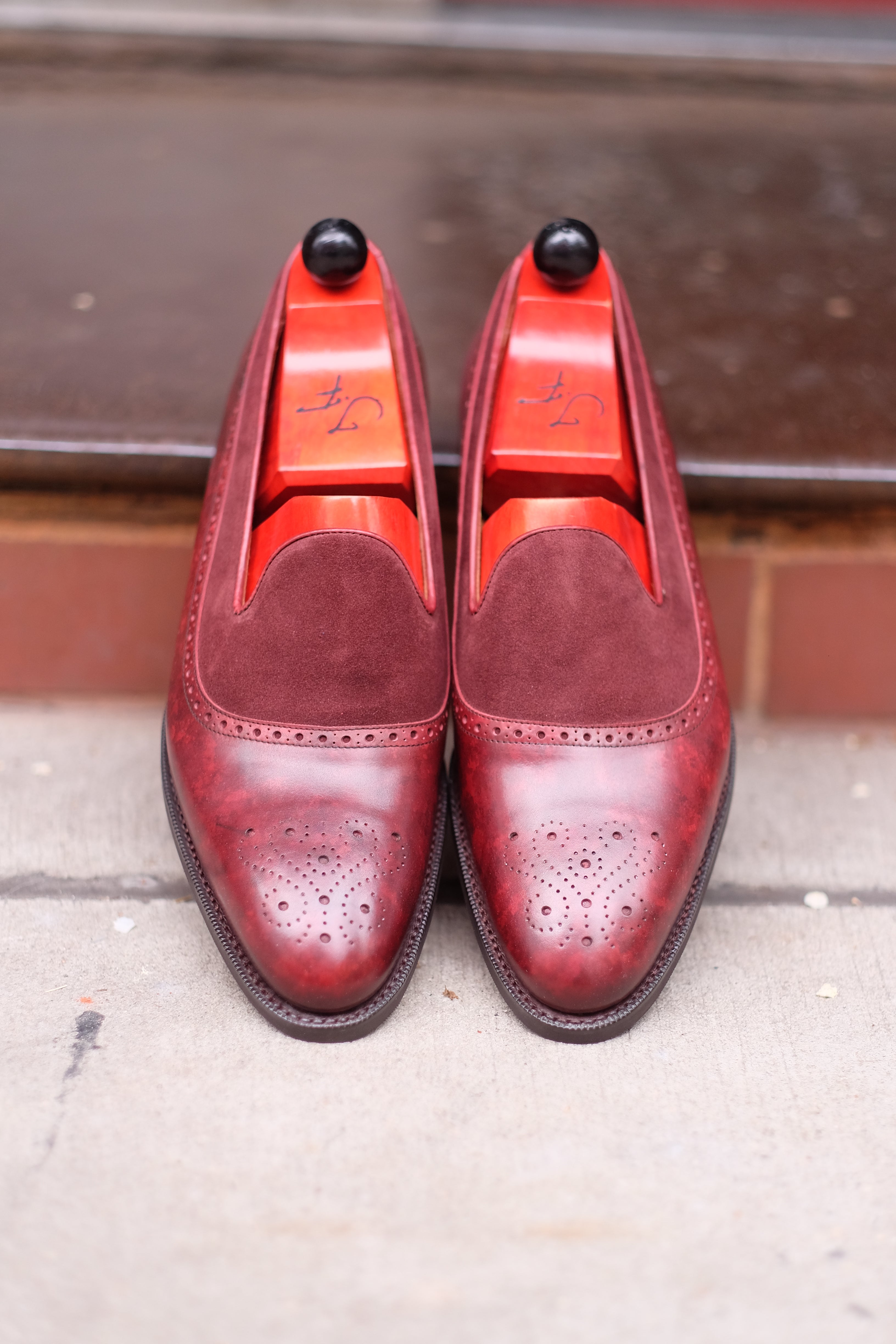 Bothell - MTO - Burgundy Marble Patina / Burgundy Suede - Heart Medallion - TMG Last - City Rubber Sole