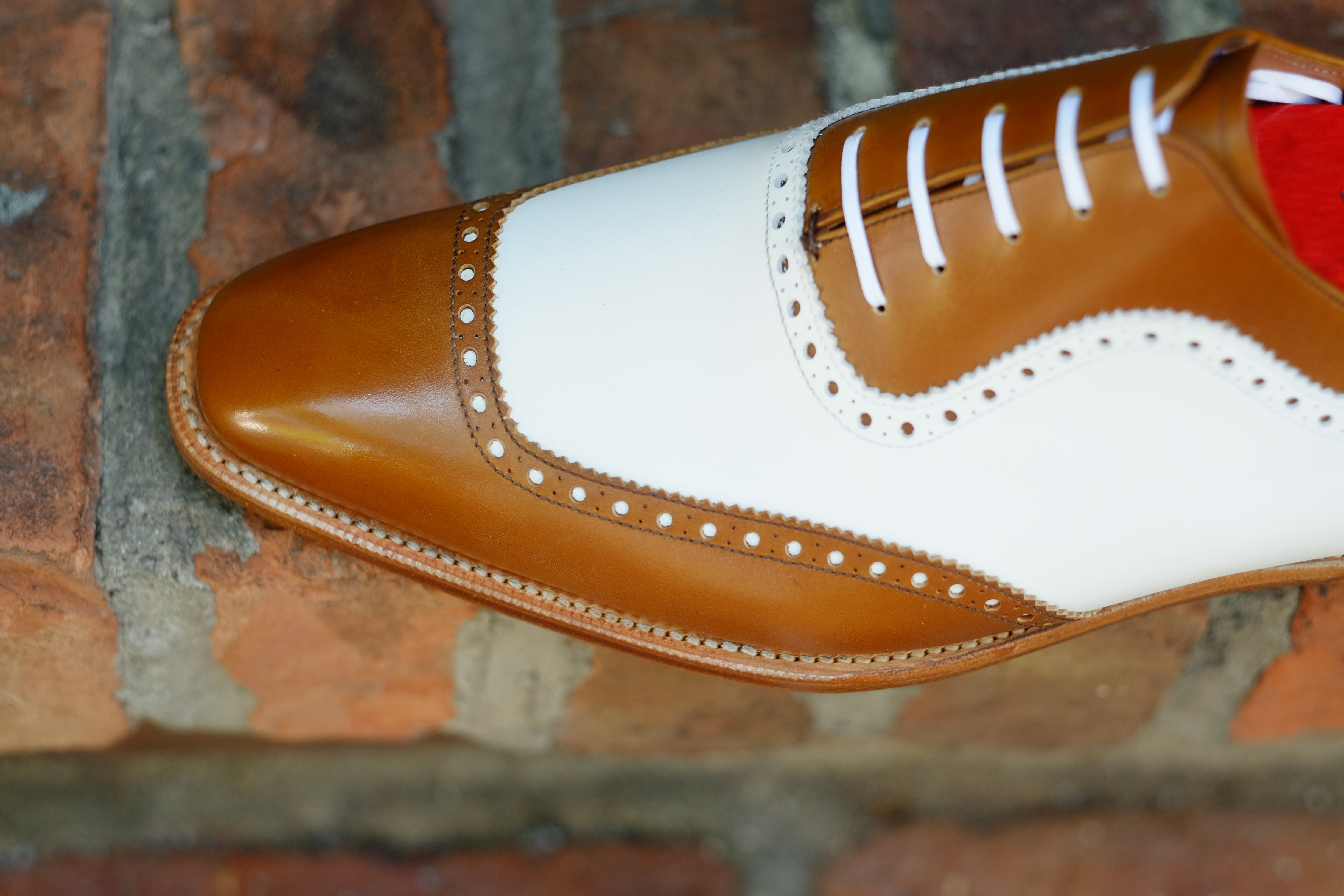 Medina - MTO - Caramel Calf / White Calf - LPB Last - Single Leather Sole-Made To Order U Wing Brogue Oxfords-J.FitzPatrick Footwear