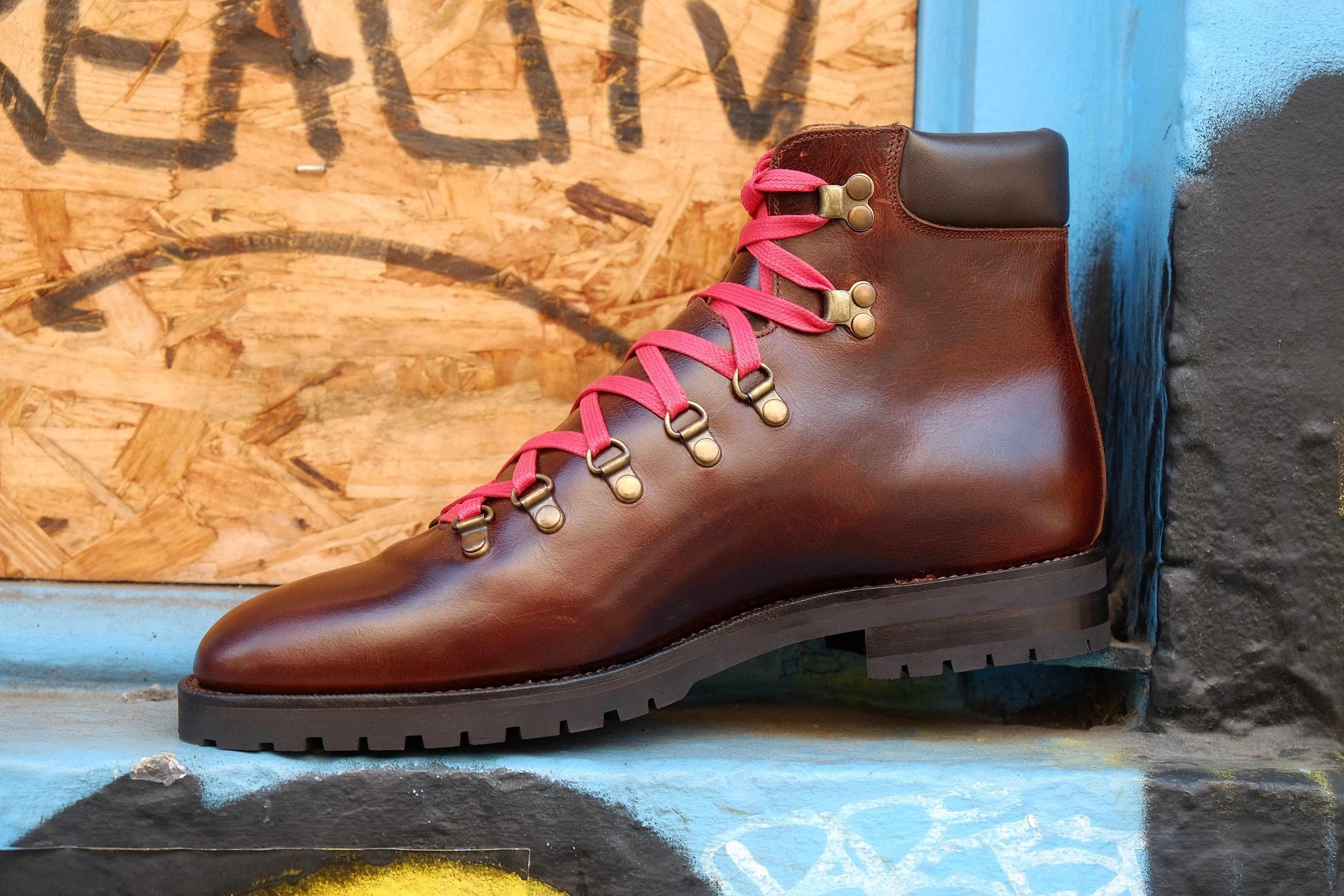 Snoqualmie - Rugged Brown Commando-Alpine Hiker Boots-J.FitzPatrick Footwear