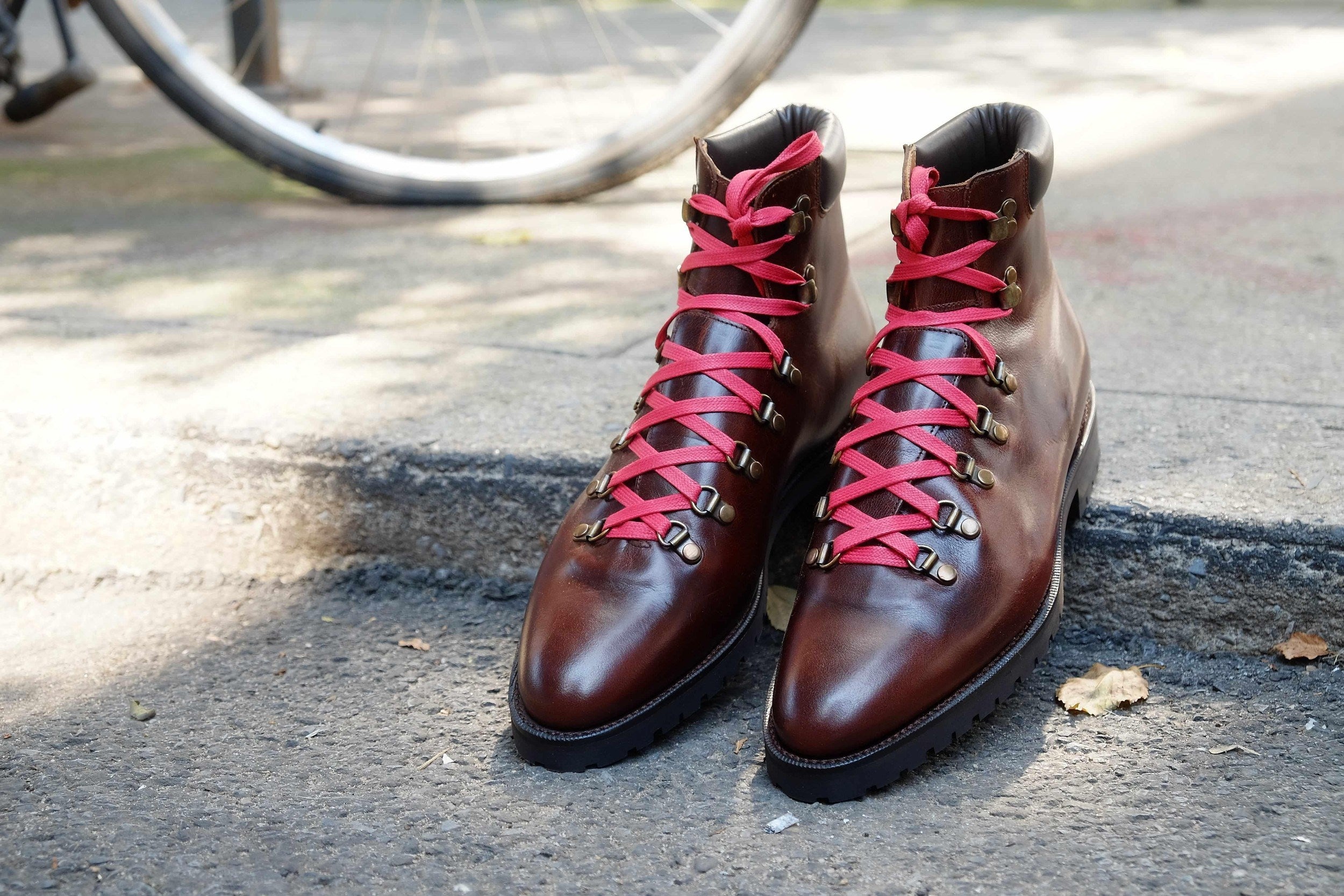 Snoqualmie - Rugged Brown Commando-Alpine Hiker Boots-J.FitzPatrick Footwear