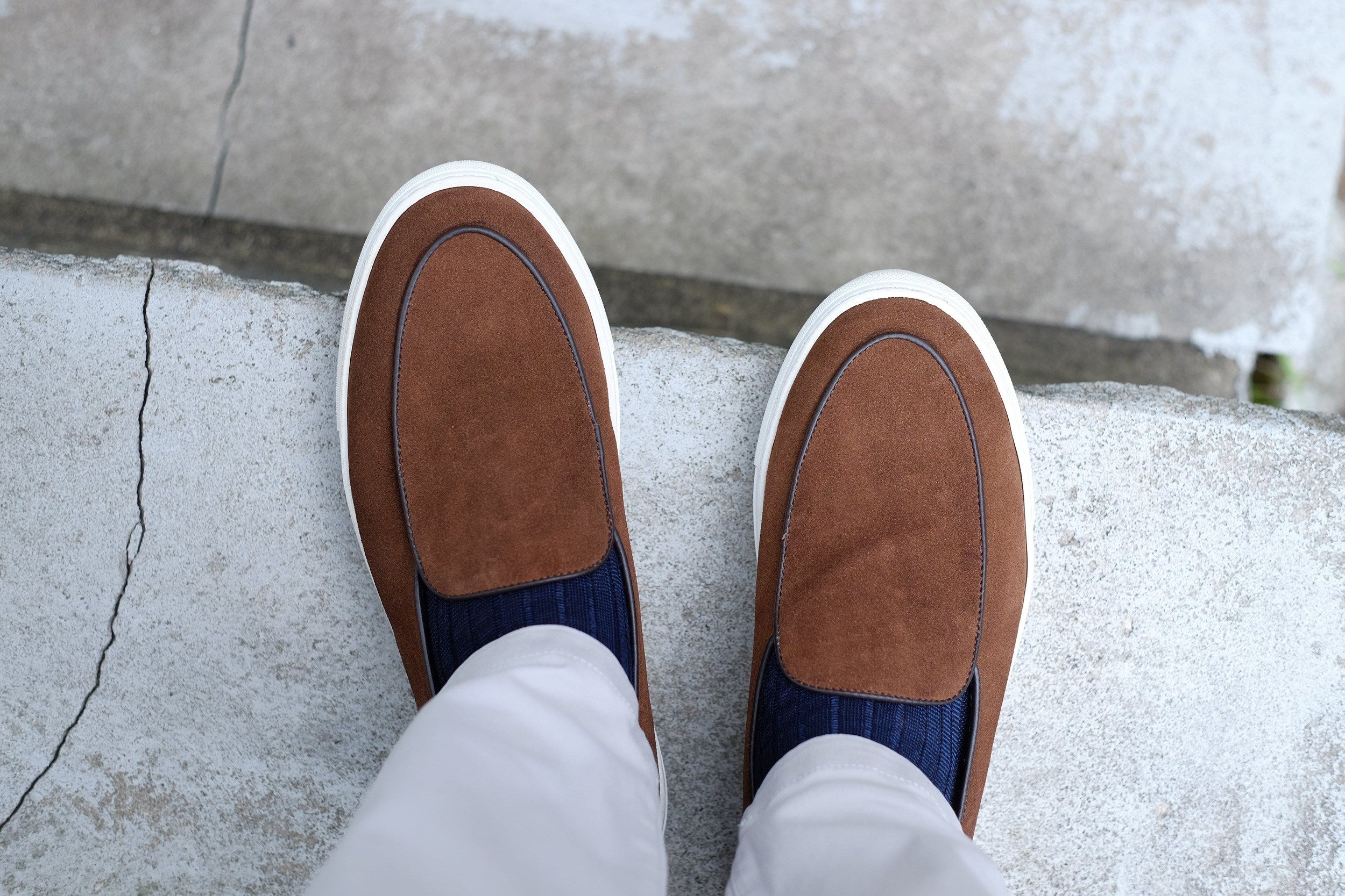 Ellensburg - Brown Suede / Brown Calf Piping