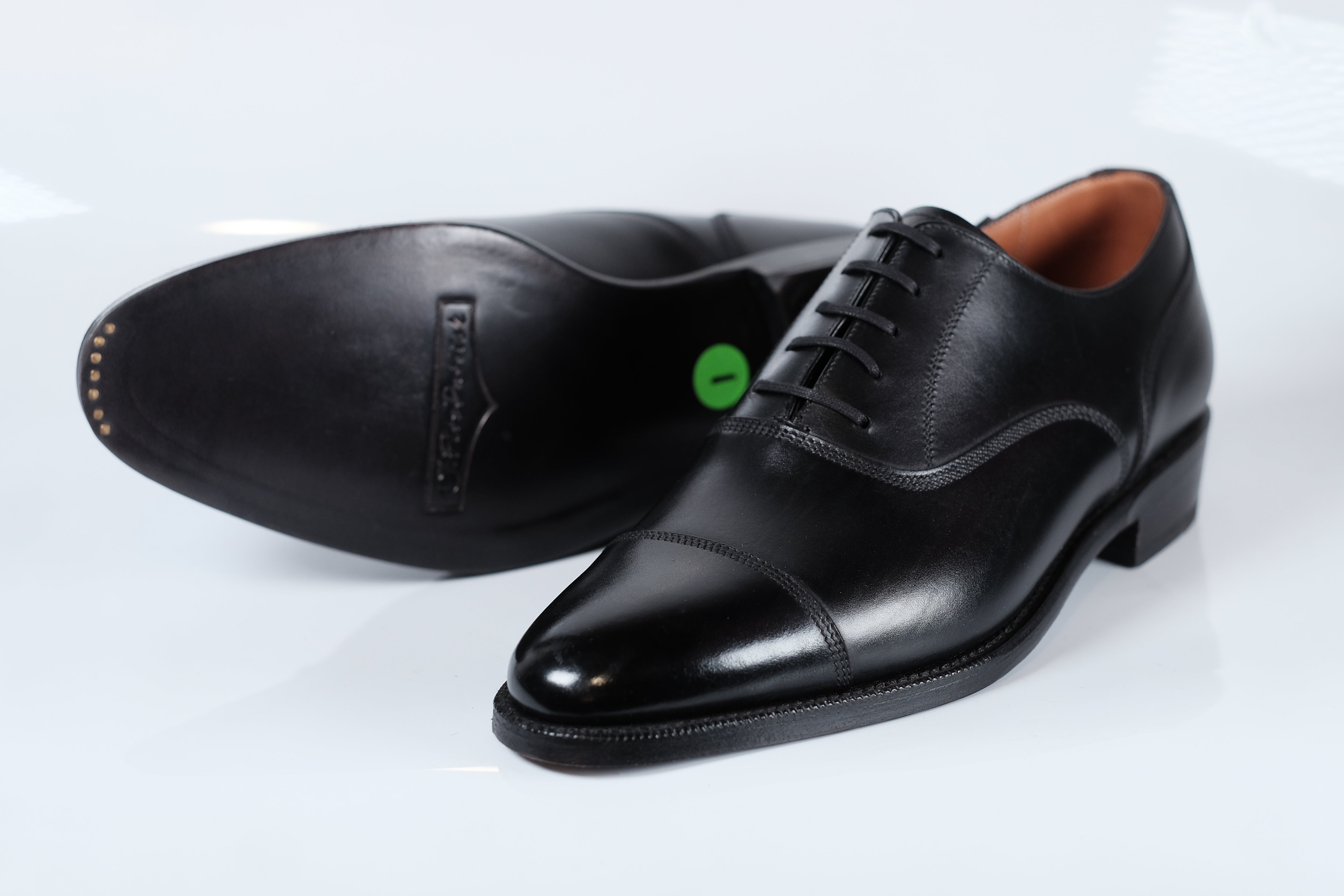 Magnolia - Black Calf - CLEARANCE - Grade 1