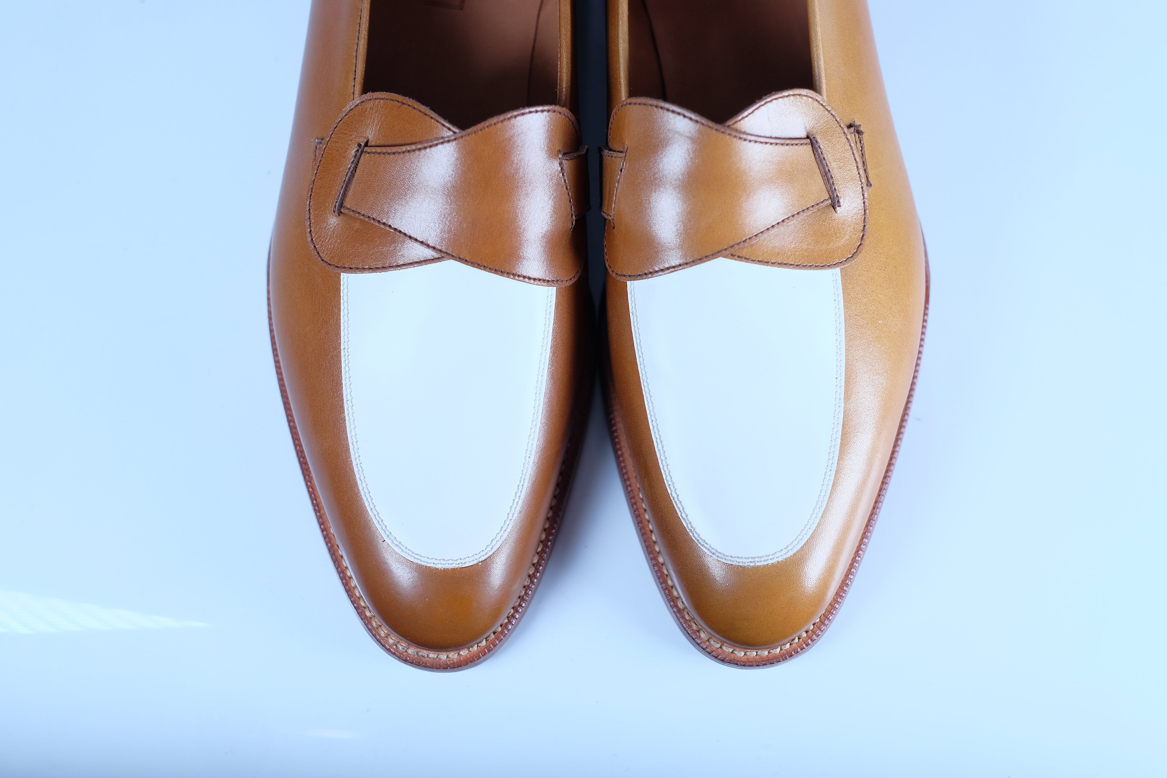 Meridian - Caramel Calf / White Calf - CLEARANCE - Grade 2