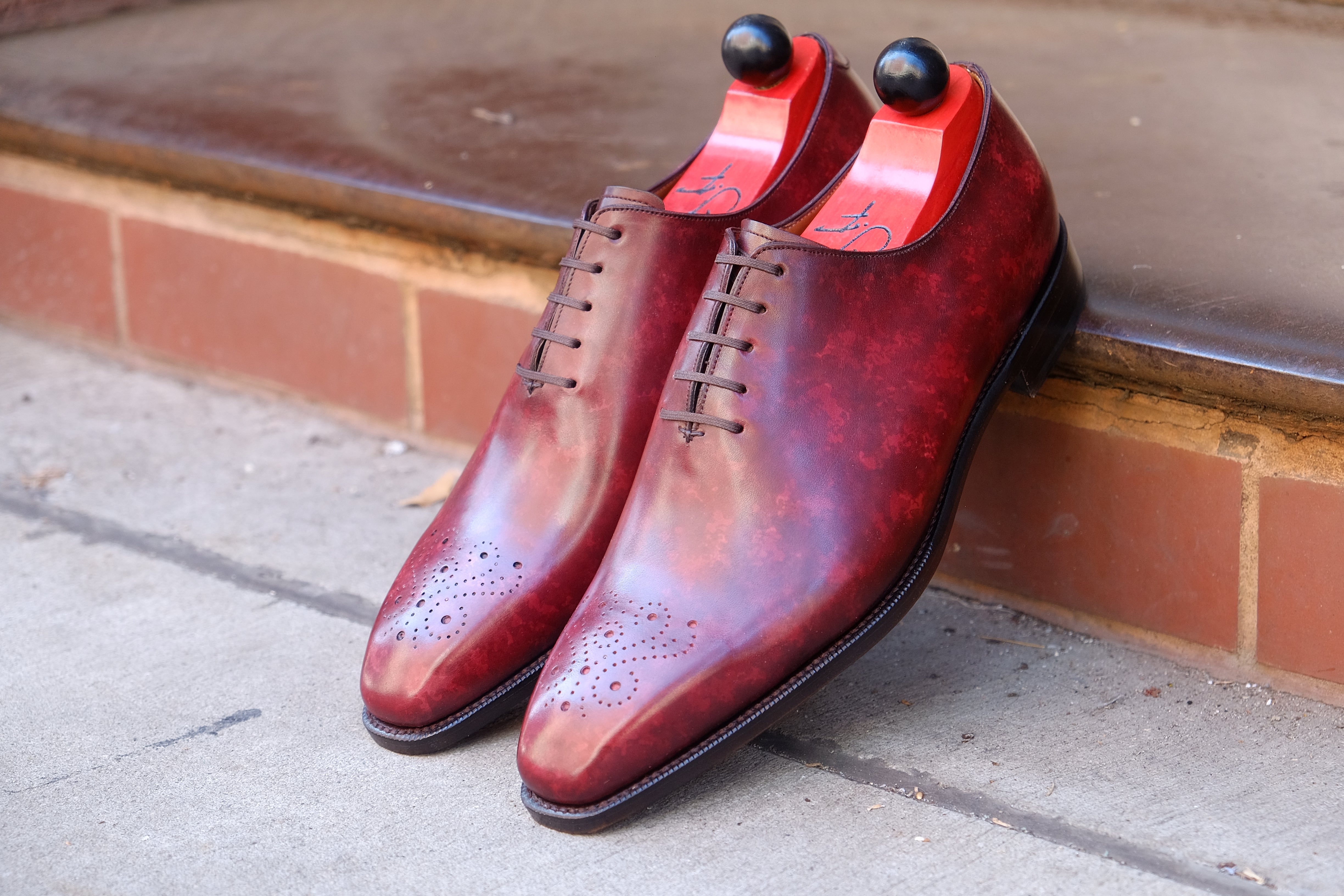 Kirkland - MTO - Burgundy Marble Patina - LPB Last - Single Leather Sole-Made To Order Wholecut Oxfords Medallion-J.FitzPatrick Footwear