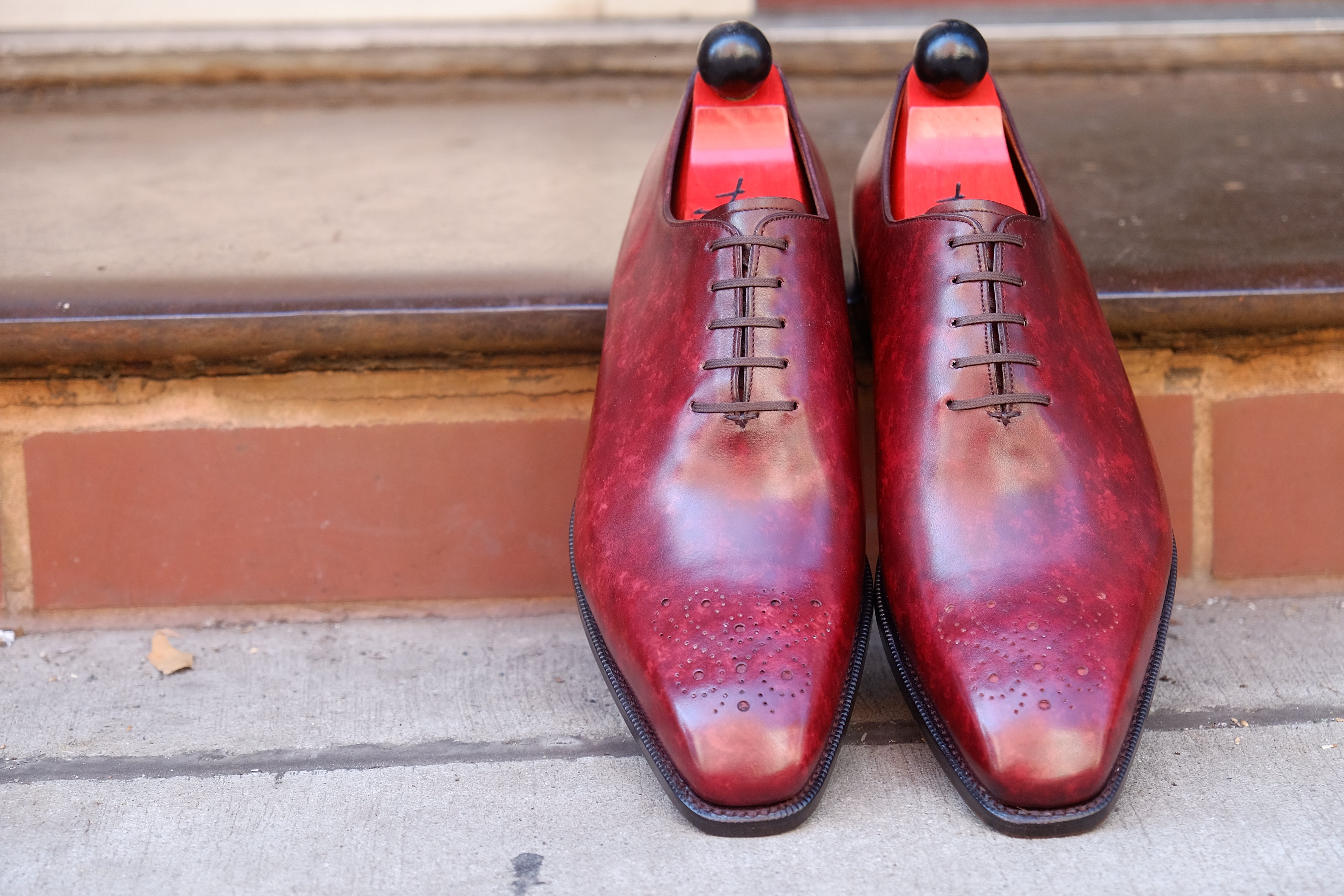 Kirkland - MTO - Burgundy Marble Patina - LPB Last - Single Leather Sole-Made To Order Wholecut Oxfords Medallion-J.FitzPatrick Footwear