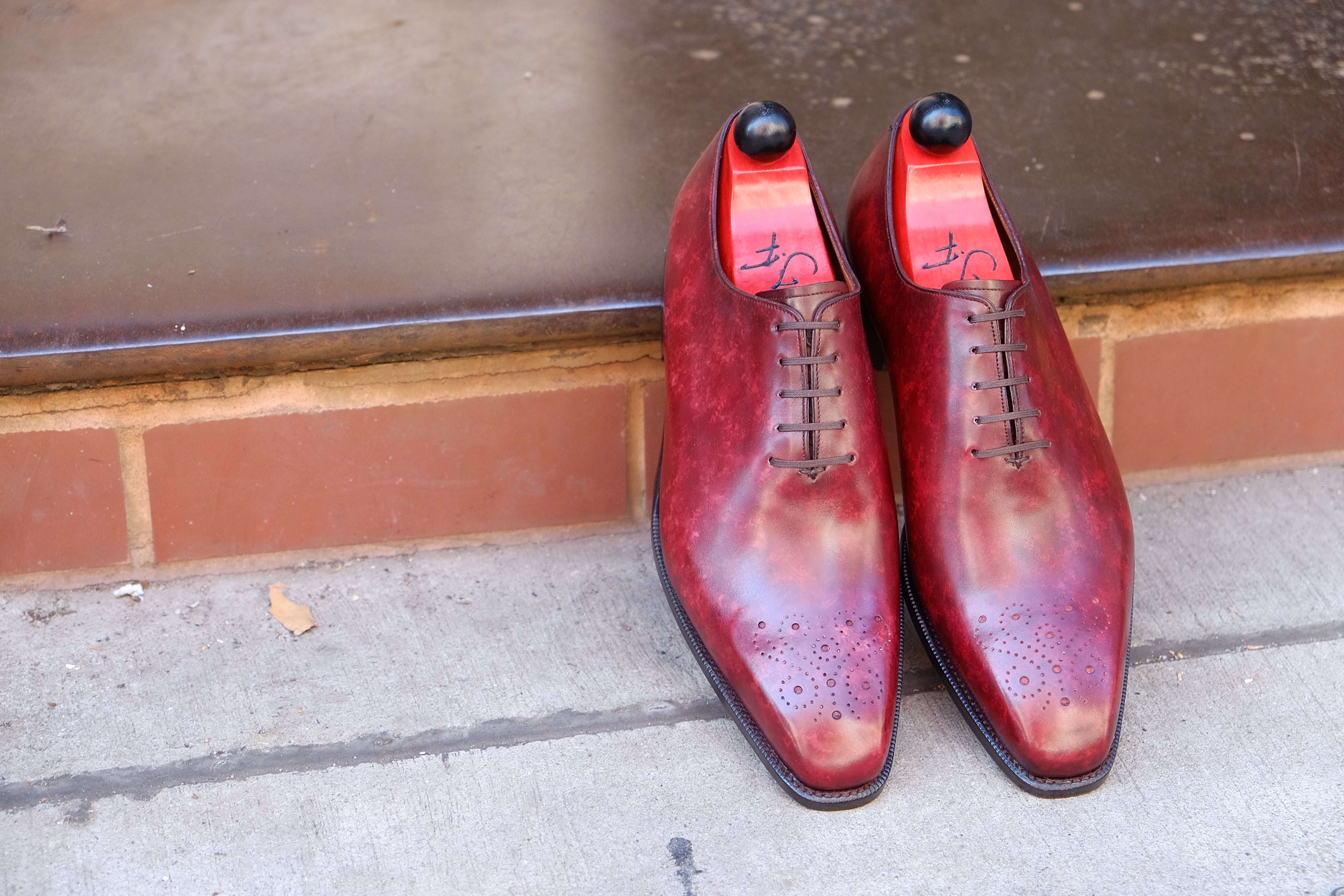 Kirkland - MTO - Burgundy Marble Patina - LPB Last - Single Leather Sole-Made To Order Wholecut Oxfords Medallion-J.FitzPatrick Footwear