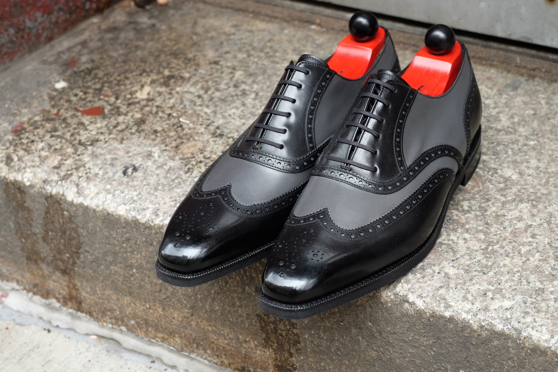 Kitsap - MTO - Black Calf / Grey Calf - LPB Last - City Rubber Sole - Fleur De Lys Medallion-Made To Order Wingtip Brogue Oxfords Spectator-J.FitzPatrick Footwear