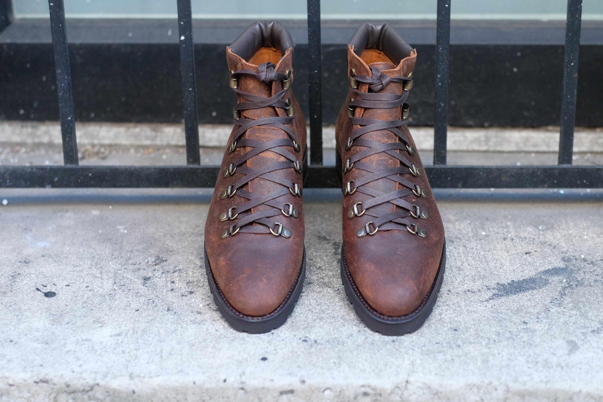 Snoqualmie - Brown Waxy Commander-Alpine Hiker Boots-J.FitzPatrick Footwear