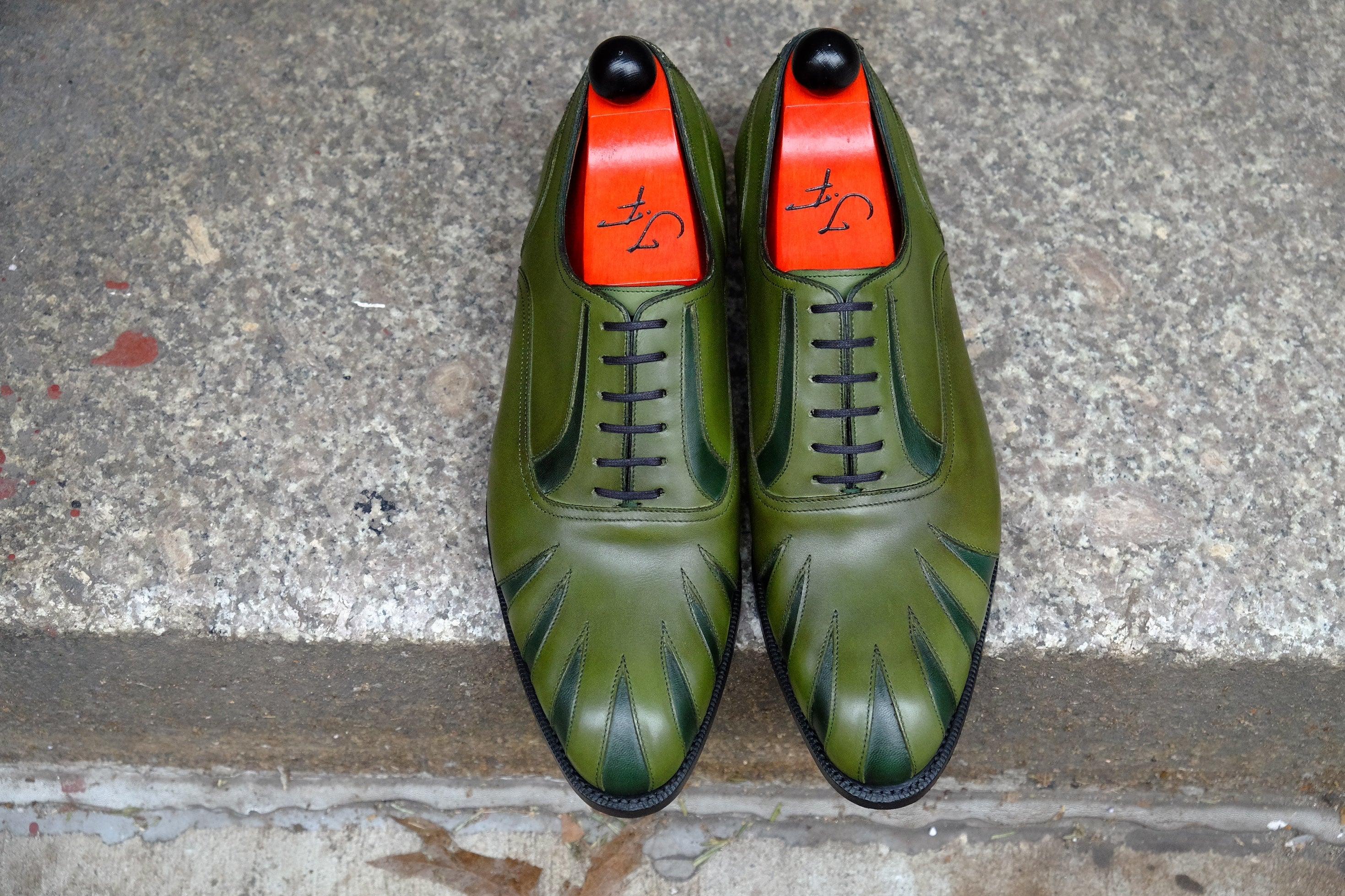 Tiger's Claw - MTO - Avocado Green Calf / Dark Green Calf - NGT Last - Single Leather Sole-Made To Order Split Toe Spectator Oxfords-J.FitzPatrick Footwear