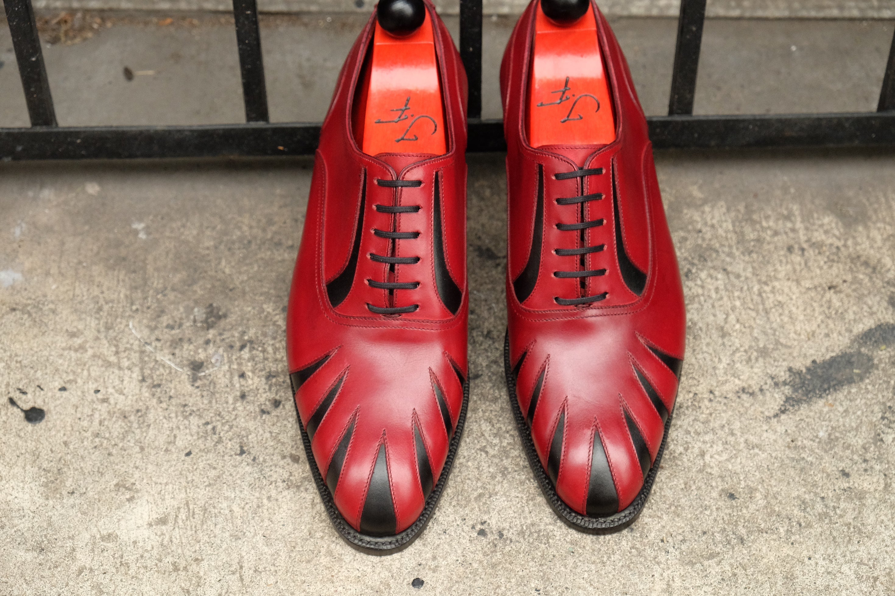 Tiger's Claw - MTO - Burgundy Calf / Black Calf - NGT Last - Single Leather Sole-Made To Order Split Toe Spectator Oxfords-J.FitzPatrick Footwear