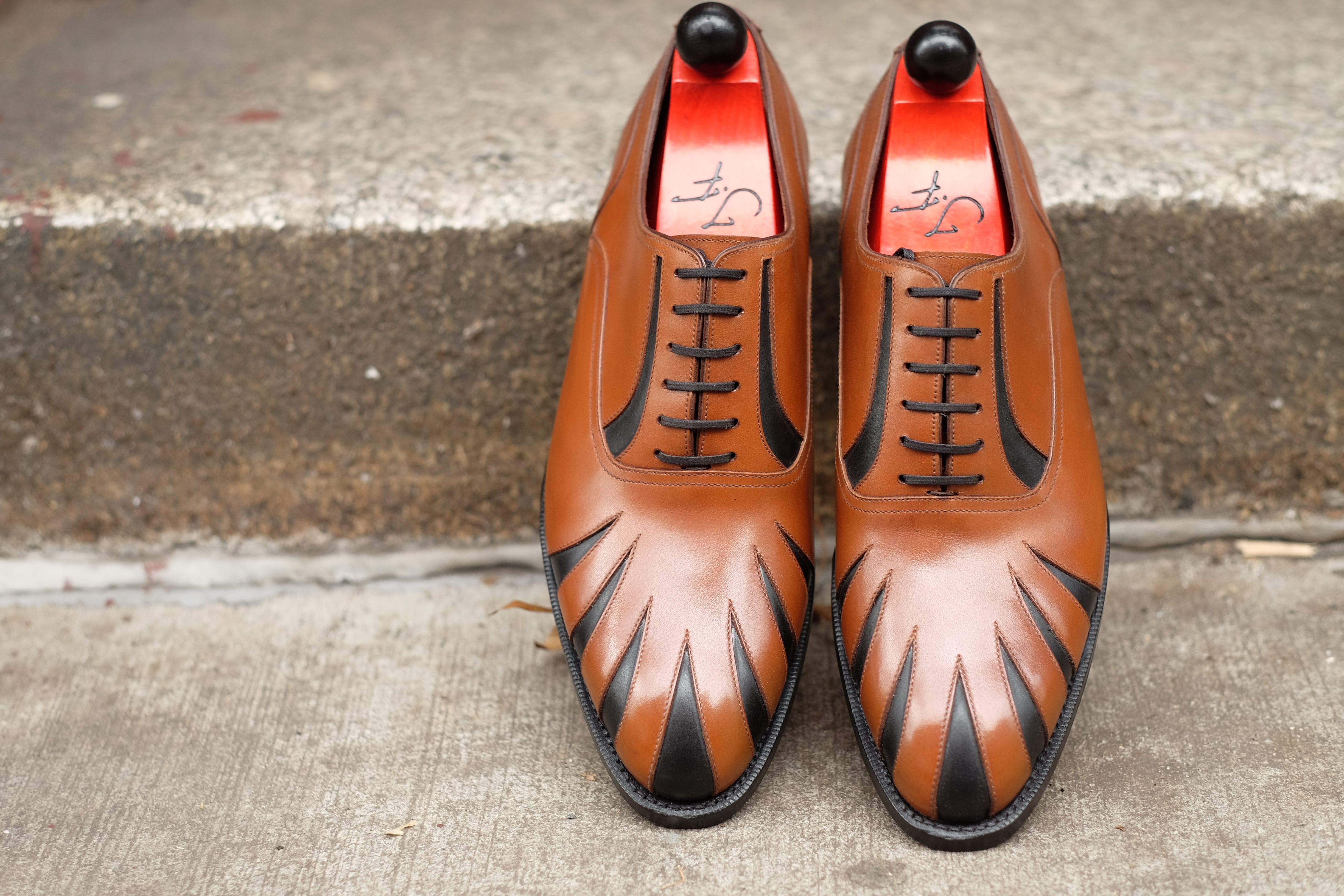 Tiger's Claw - MTO - Maple Calf / Black Calf - NGT Last - Single Leather Sole-Made To Order Split Toe Spectator Oxfords-J.FitzPatrick Footwear