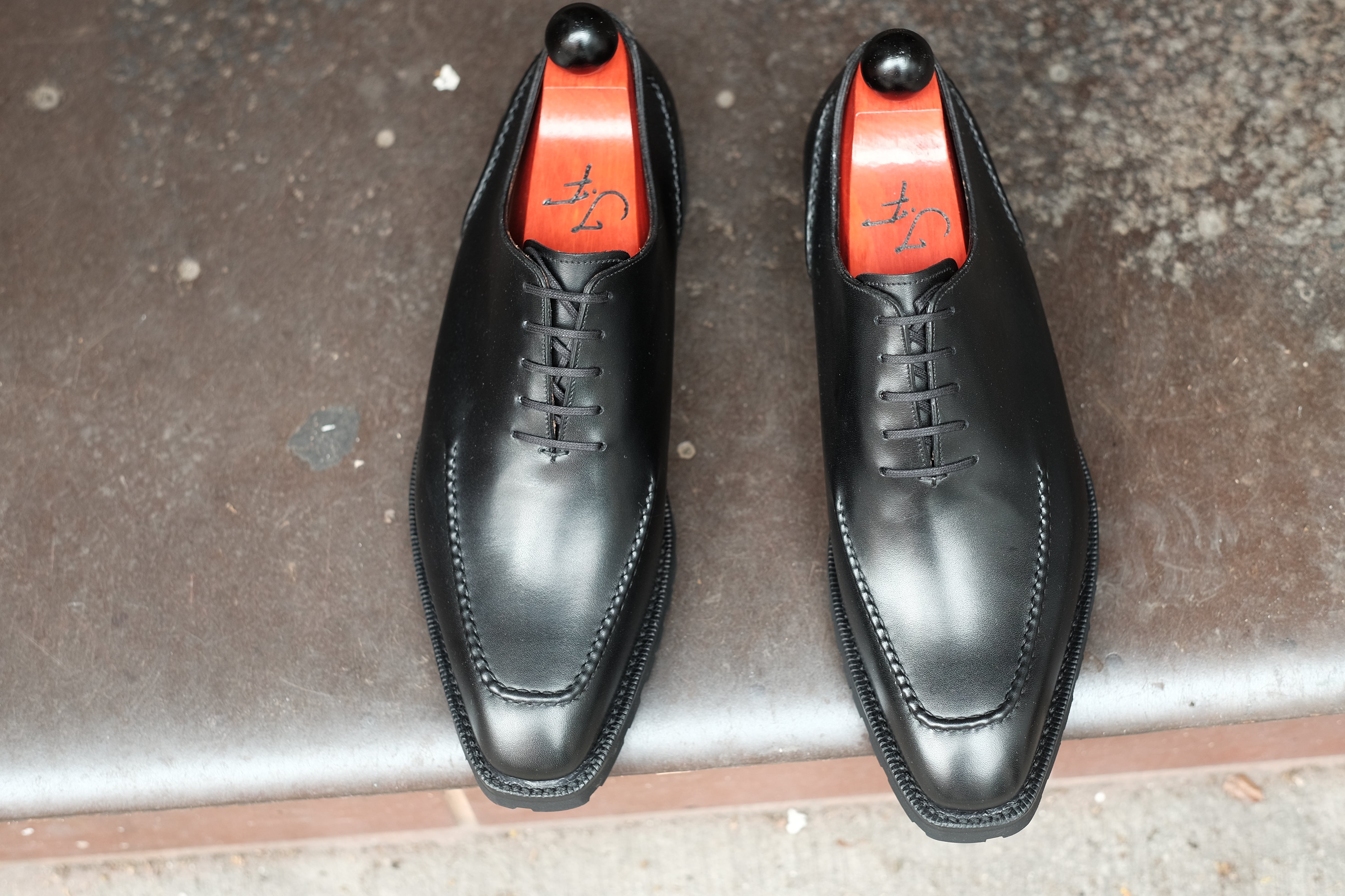 Whittier - Black Calf-Wholecut Oxfords-J.FitzPatrick Footwear