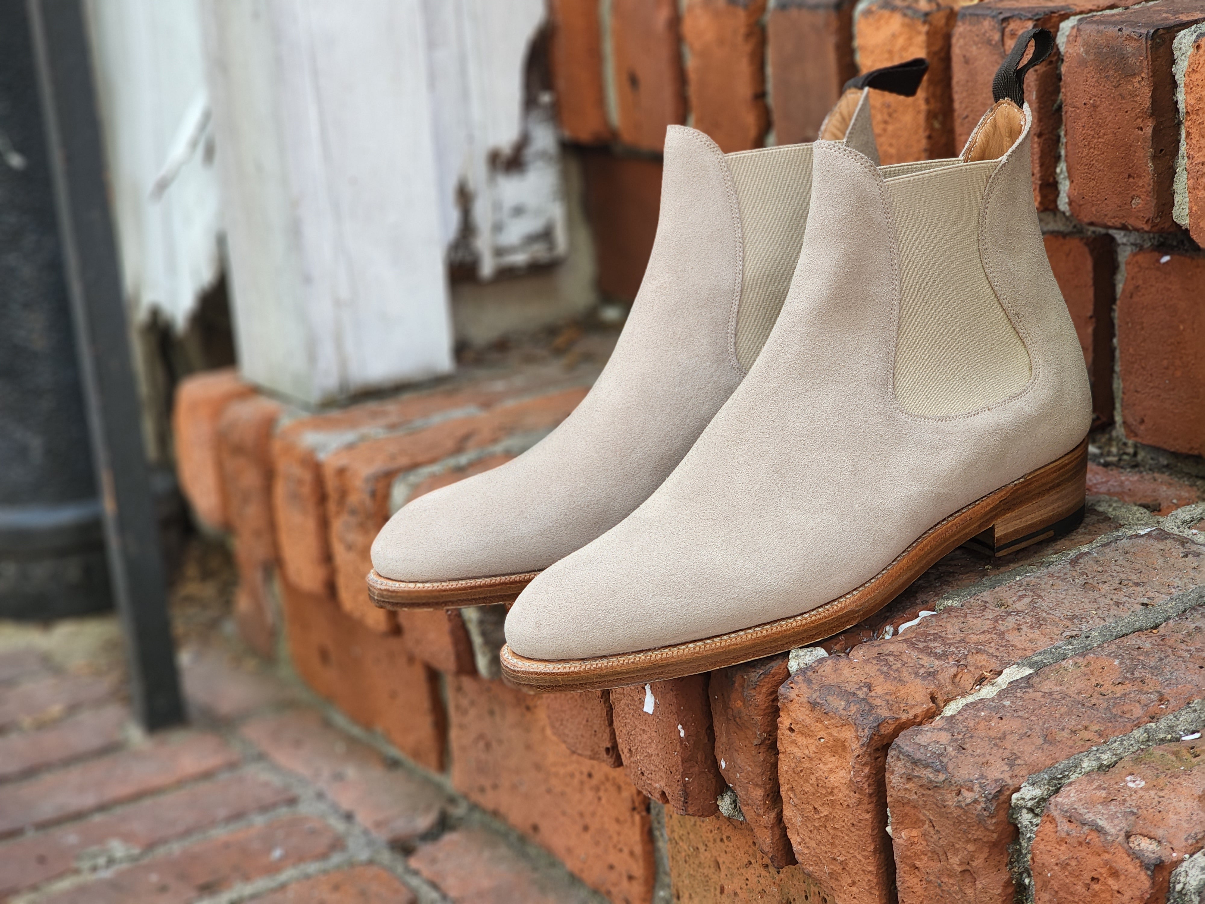 Alki - Oatmeal Suede