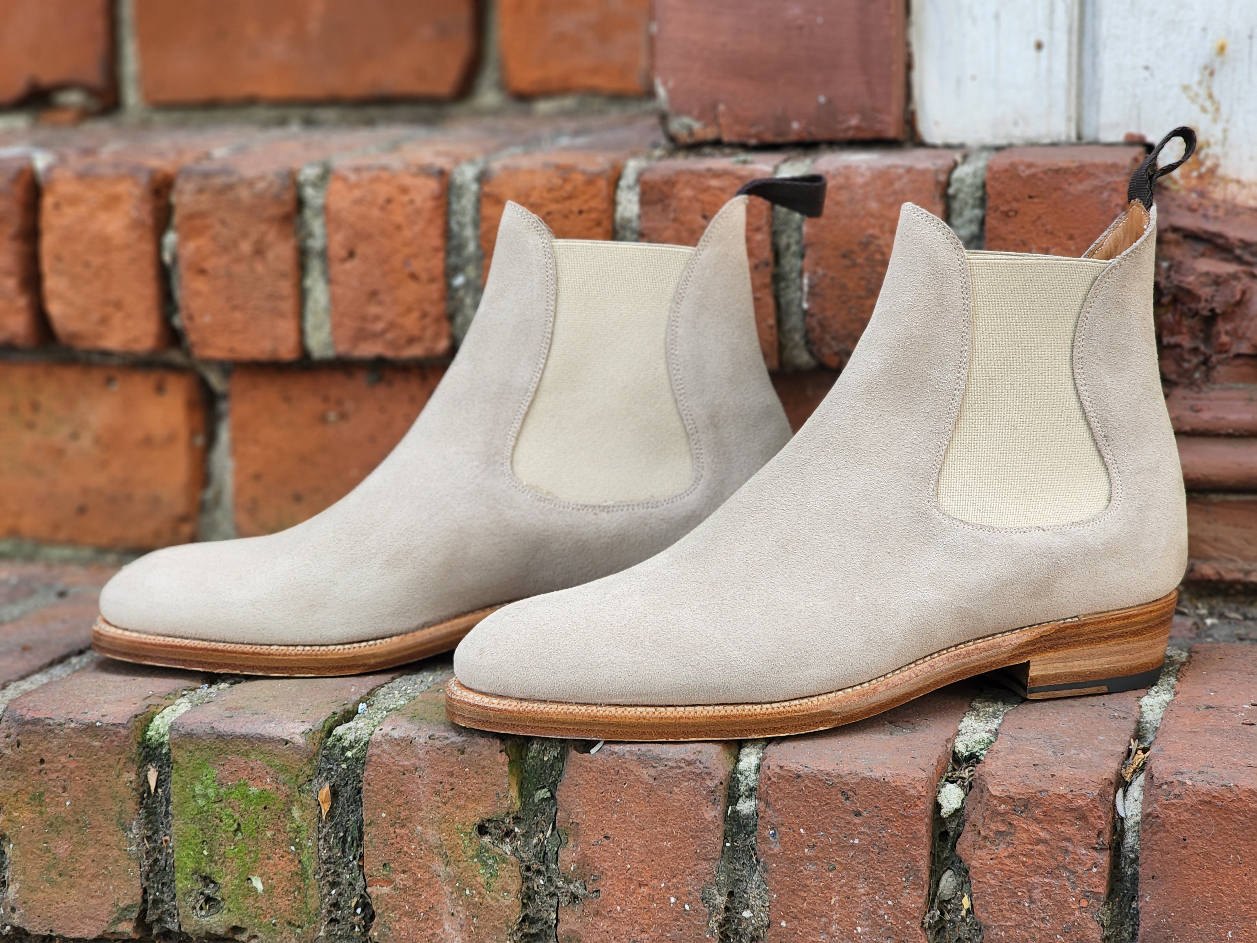 Alki - Oatmeal Suede