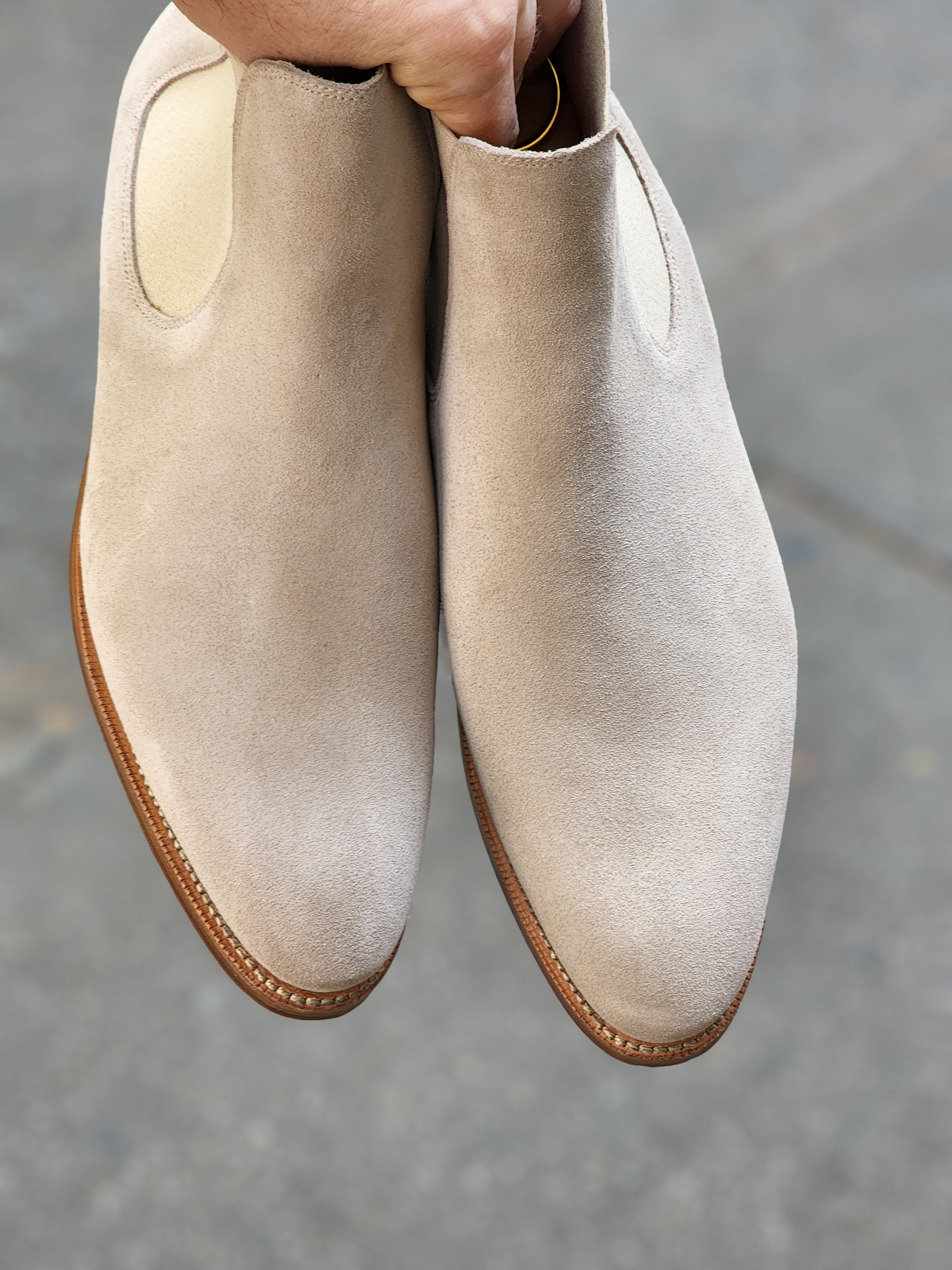 Alki - Oatmeal Suede