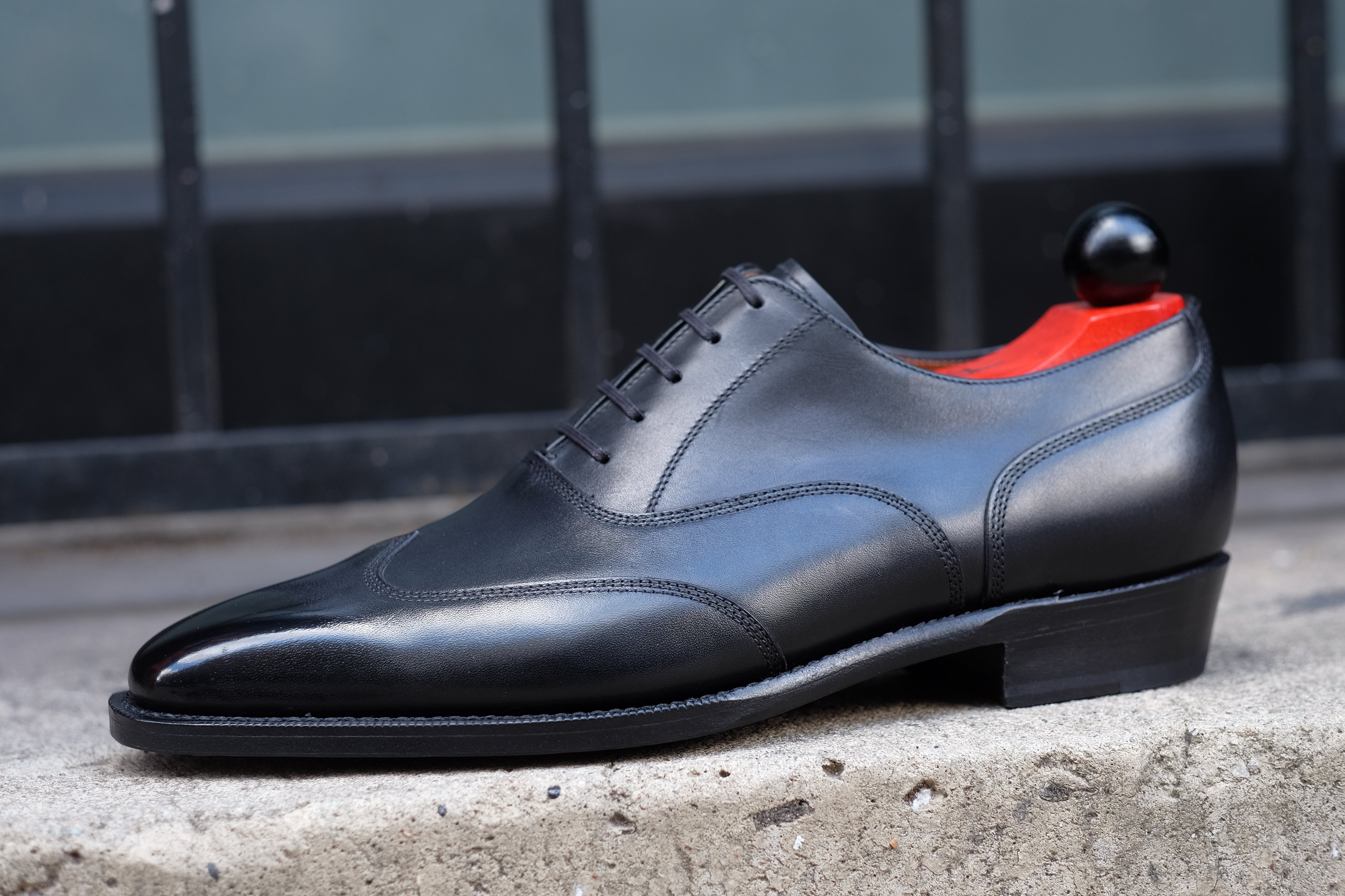 Pullman - Black Calf