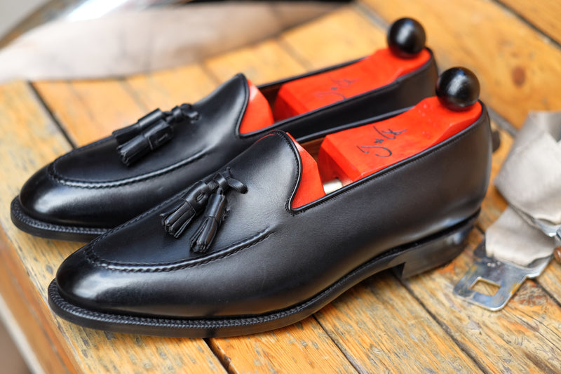 Leschi - Black Calf