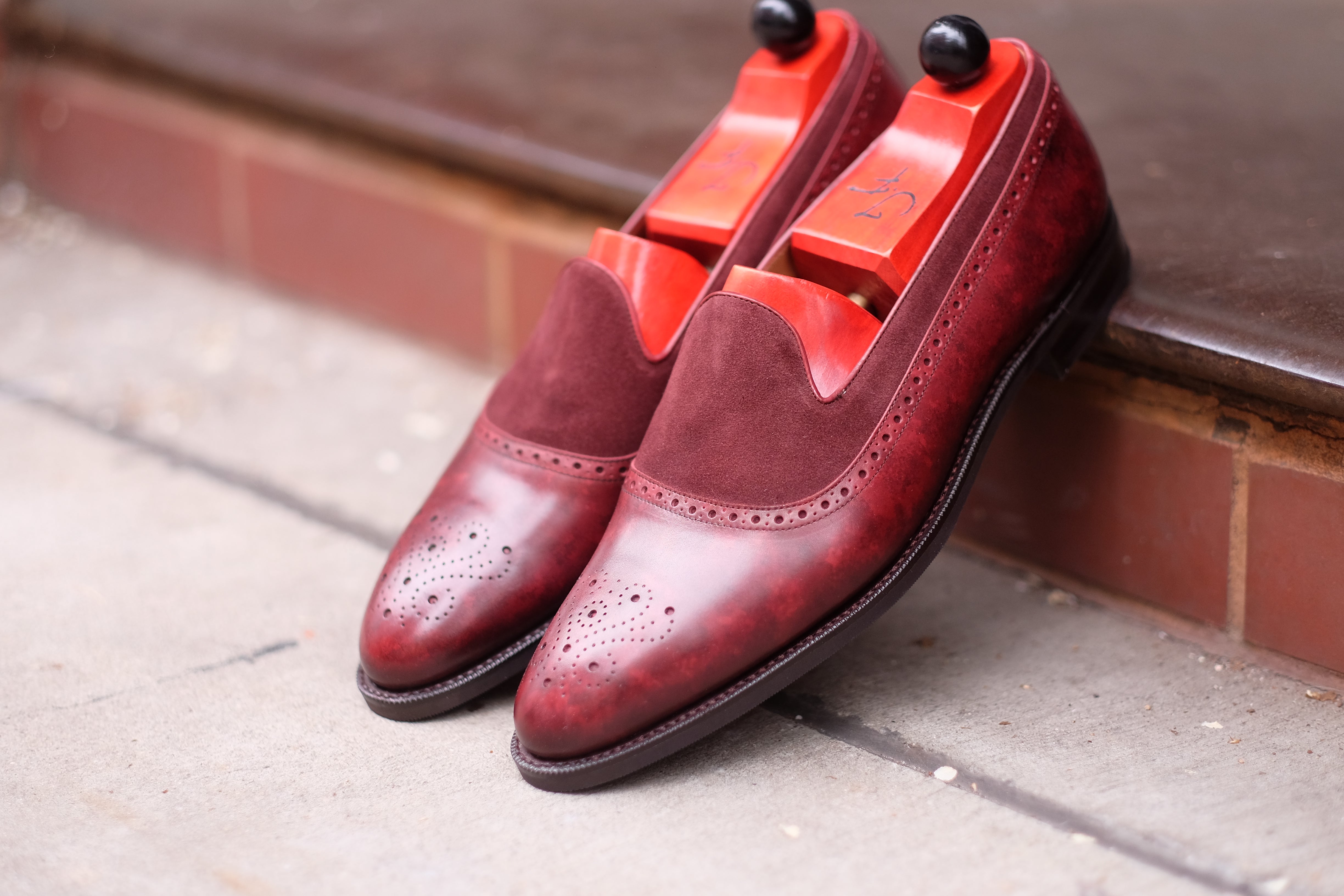 Bothell - MTO - Burgundy Marble Patina / Burgundy Suede - Heart Medallion - TMG Last - City Rubber Sole-Made To Order Slipper Loafer Brogue-J.FitzPatrick Footwear
