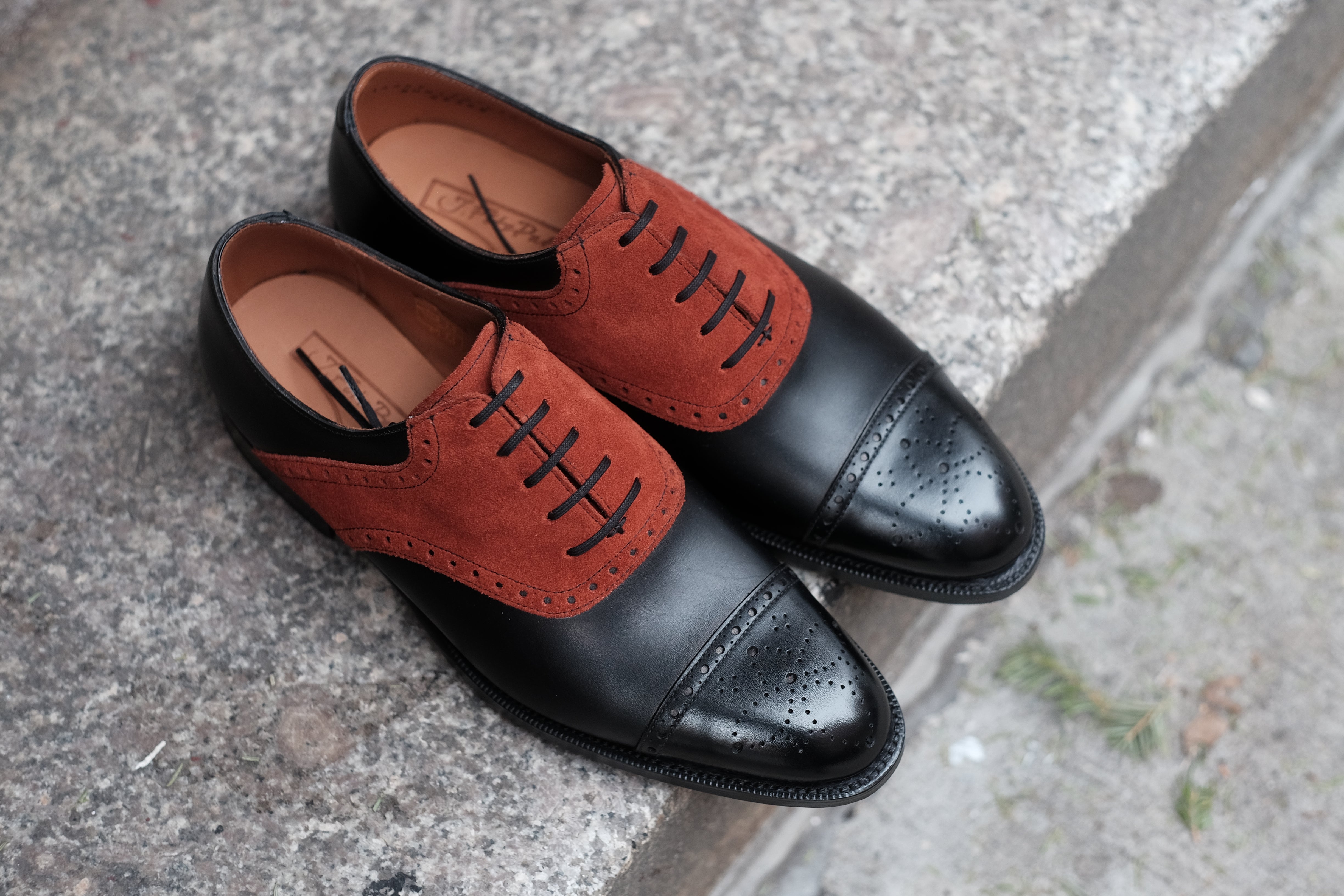 Burien - MTO - Black Calf / Rust Suede - TMG Last - Single Leather Sole-Made To Order Cap Toe Medallion Saddle Shoe Oxfords Brogues-J.FitzPatrick Footwear