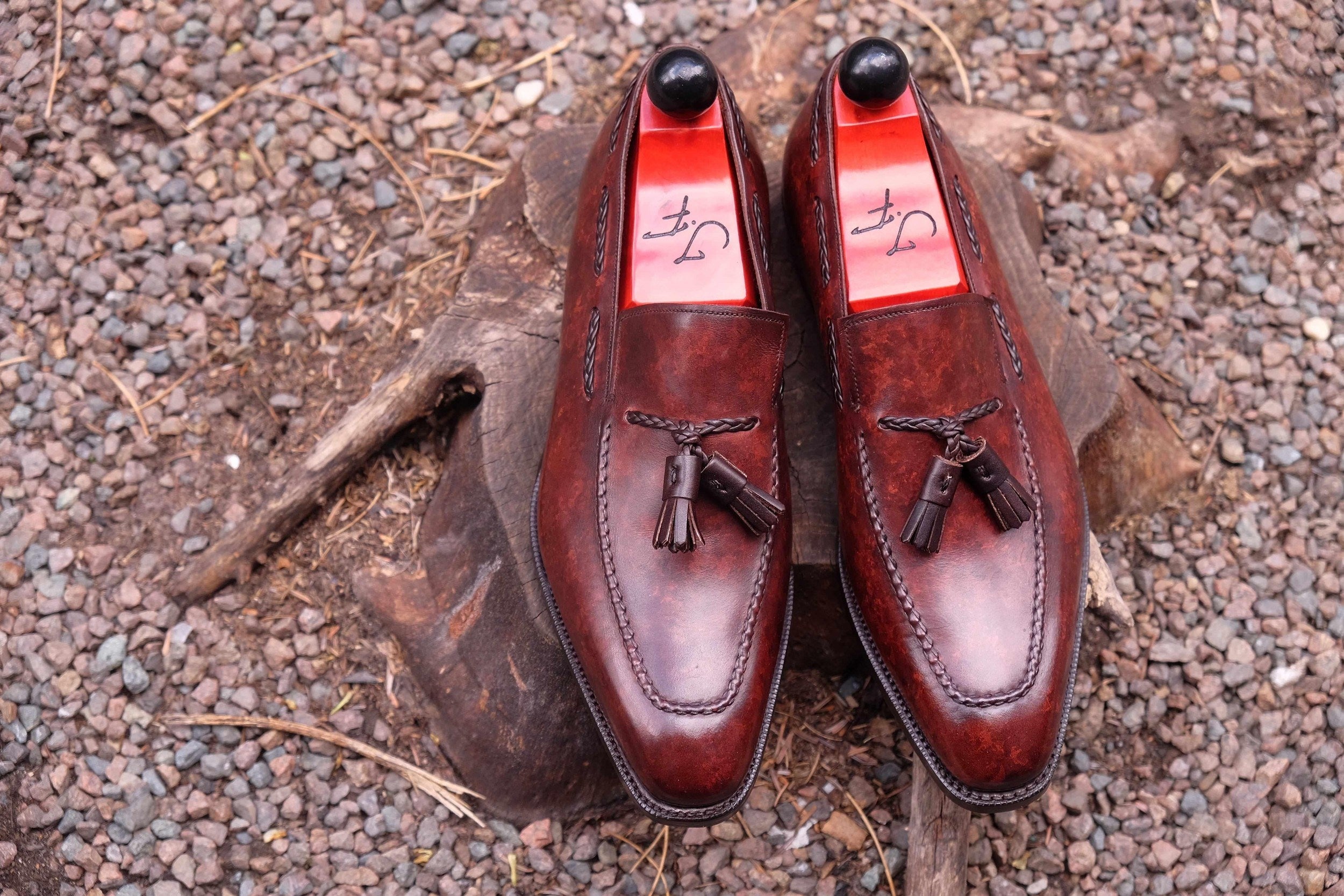 Eskapa - Walnut Marble Patina-Tassel Loafers-J.FitzPatrick Footwear