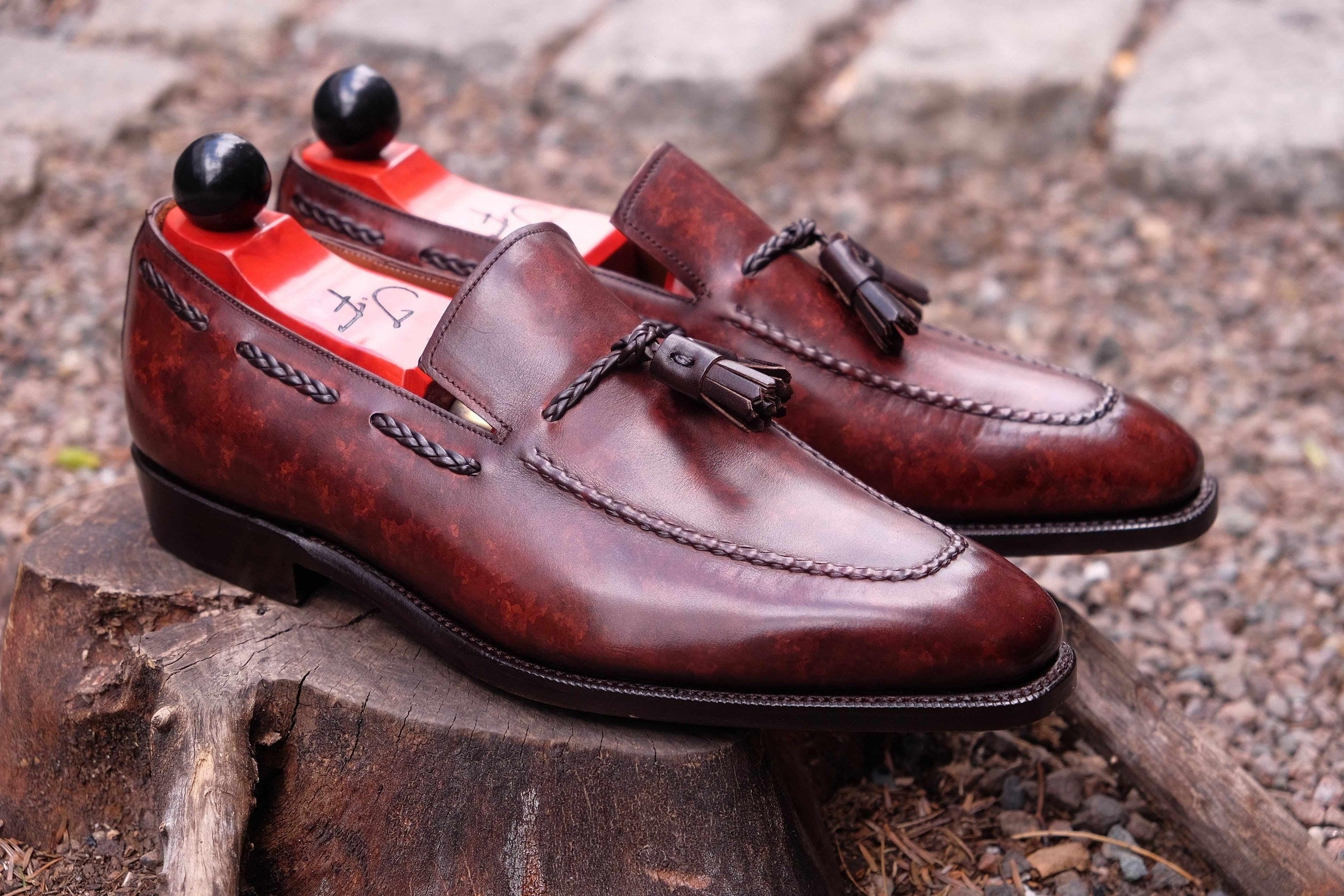 Eskapa - Walnut Marble Patina-Tassel Loafers-J.FitzPatrick Footwear