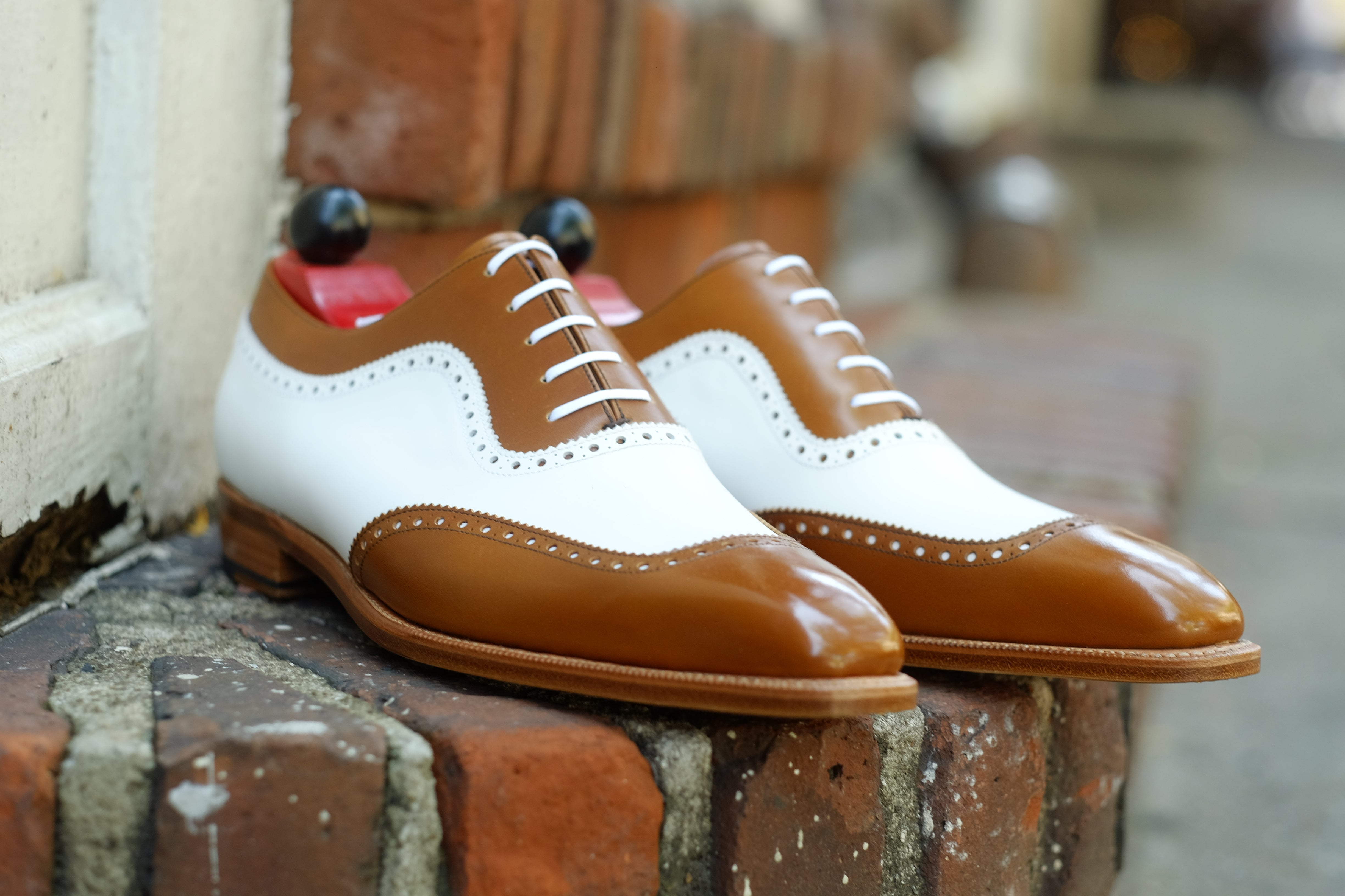 Medina - MTO - Caramel Calf / White Calf - LPB Last - Single Leather Sole-Made To Order U Wing Brogue Oxfords-J.FitzPatrick Footwear
