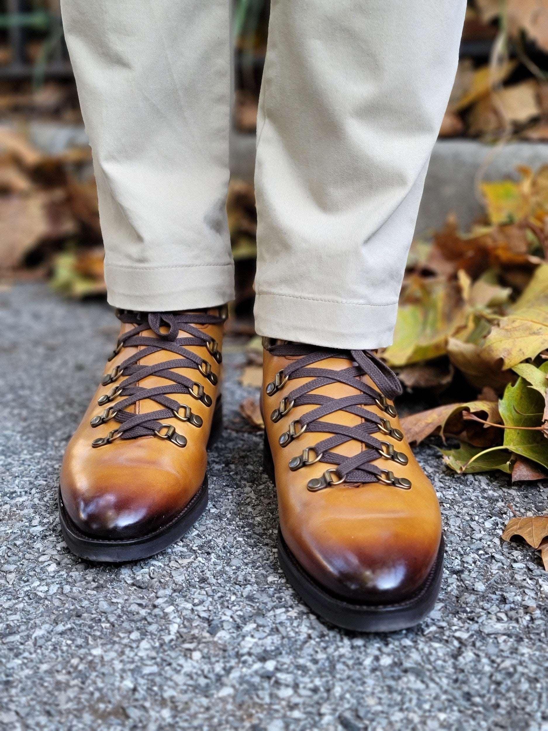 Snoqualmie - MTO - Shaded Tan Calf - TMG Last - Double City Rubber Sole-Made To Order Alpine Hiker Boots-J.FitzPatrick Footwear
