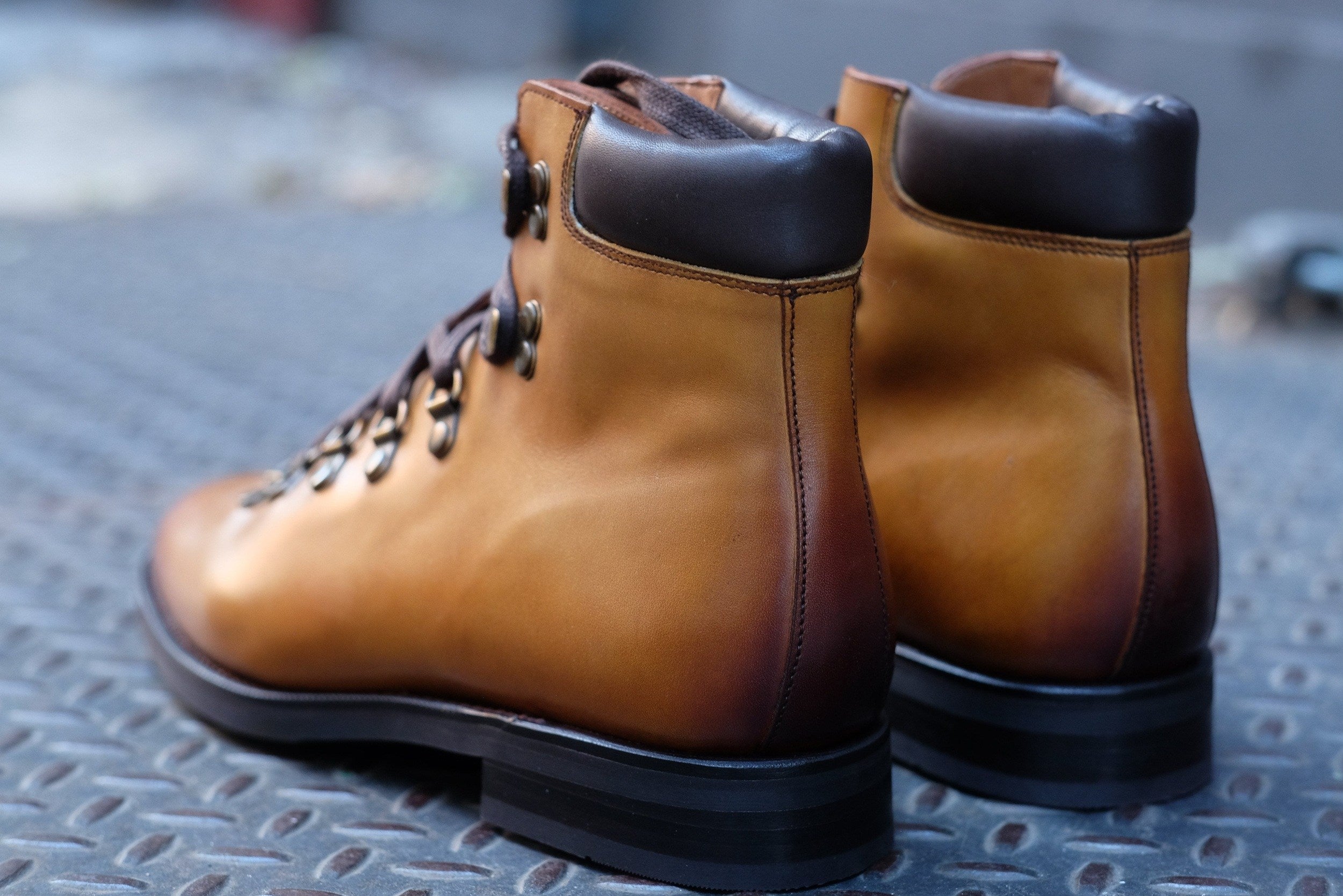 Snoqualmie - MTO - Shaded Tan Calf - TMG Last - Double City Rubber Sole-Made To Order Alpine Hiker Boots-J.FitzPatrick Footwear